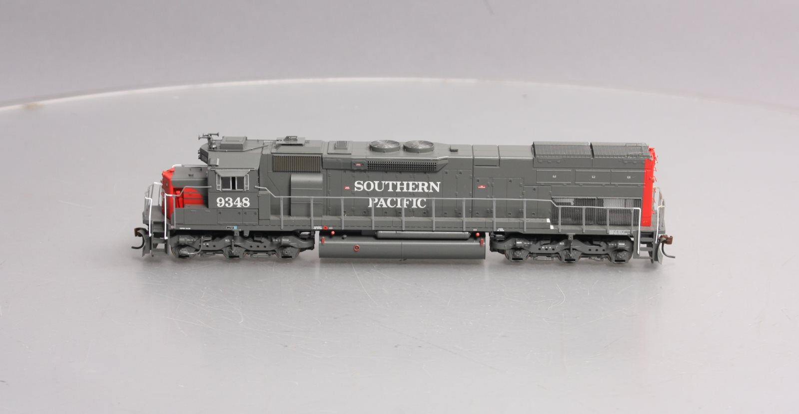 Athearn 88763 HO Southern Pacific RTR SD45T-2 Late Diesel Locomotive #9348