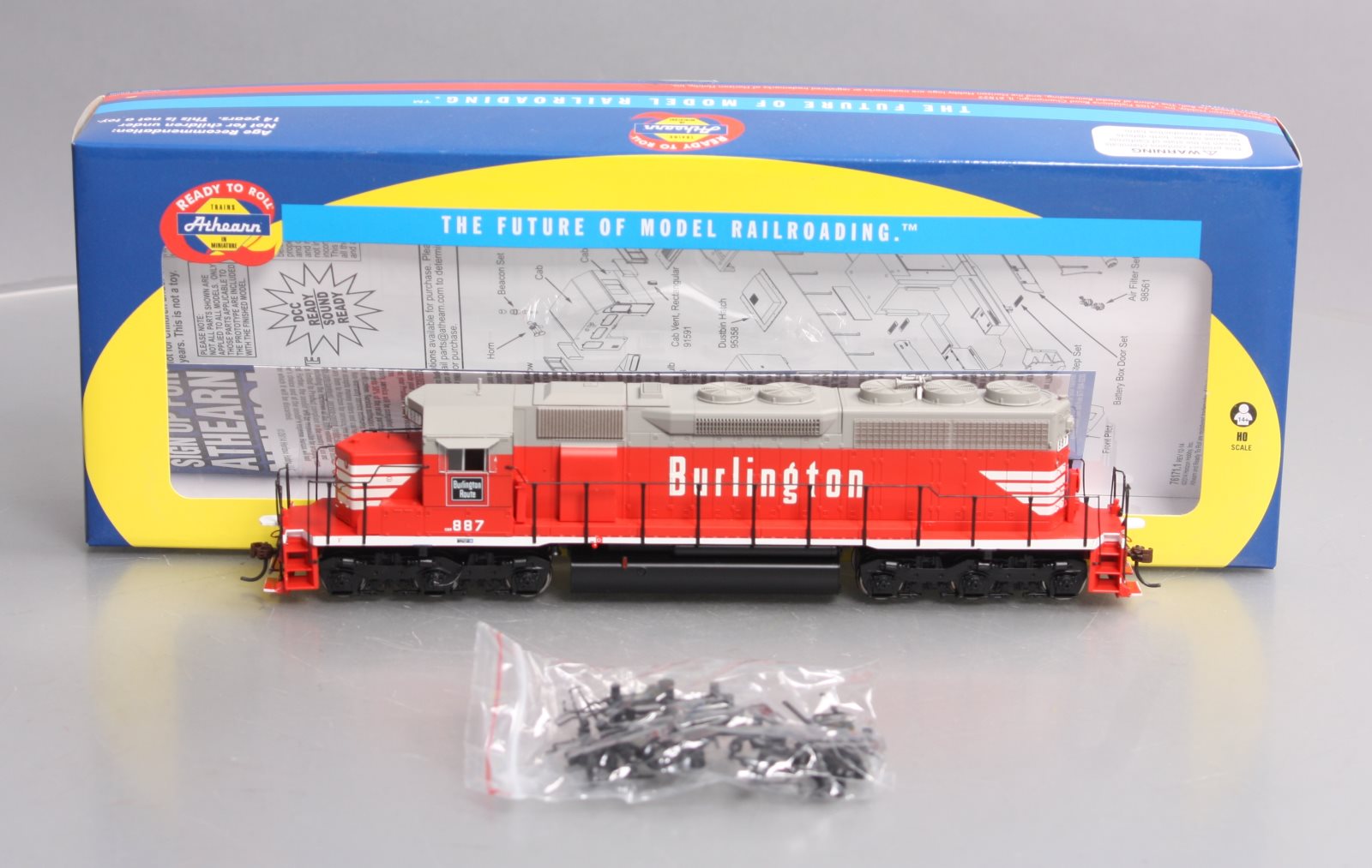 Athearn 98807 HO Chicago Burlington & Quincy/Colorado & Southern SD40 #887 w/DCC