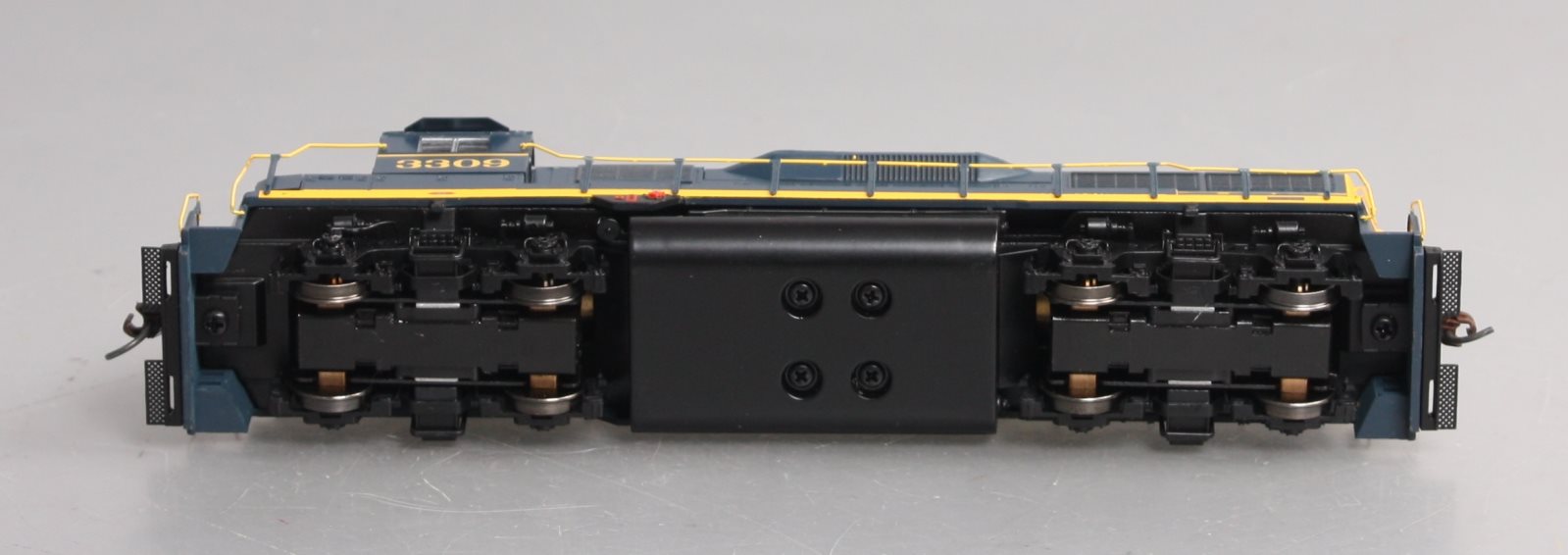 Athearn 96073 HO Santa Fe RTR GP35 Diesel Locomotive #3309