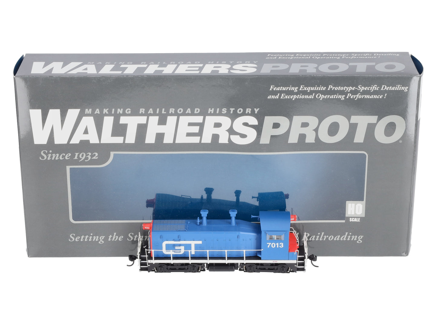 Walthers 920-48503 HO GTW EMD SW9 Diesel Locomotive - Standard DC #7013