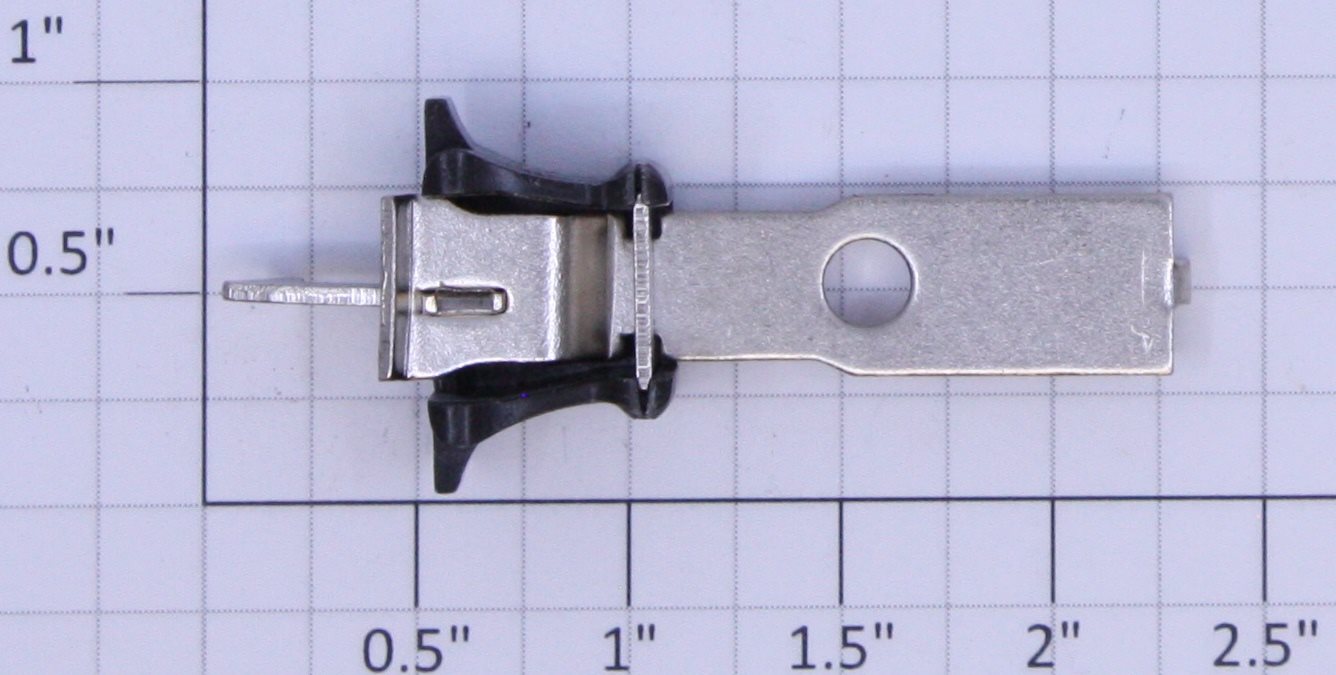 Lionel CP-50 Prewar 800 and 2800 Cars Box Coupler with Short Drawbar