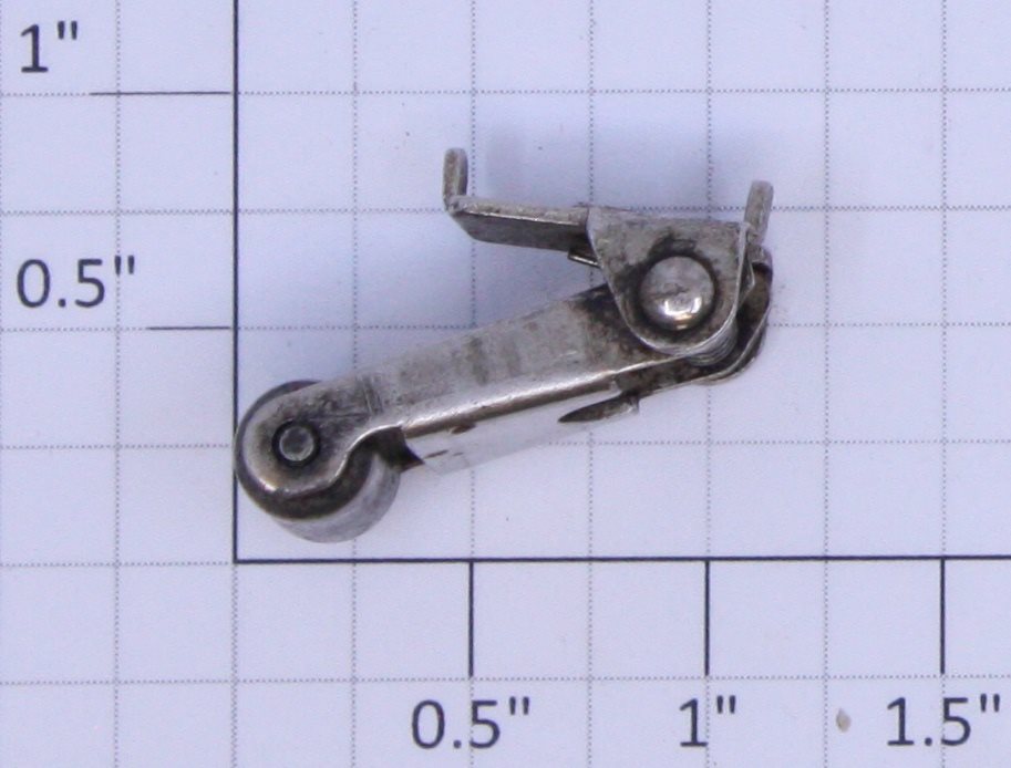 Lionel 2321-132 O Gauge Fairbanks-Morse Pickup Arm and Roller