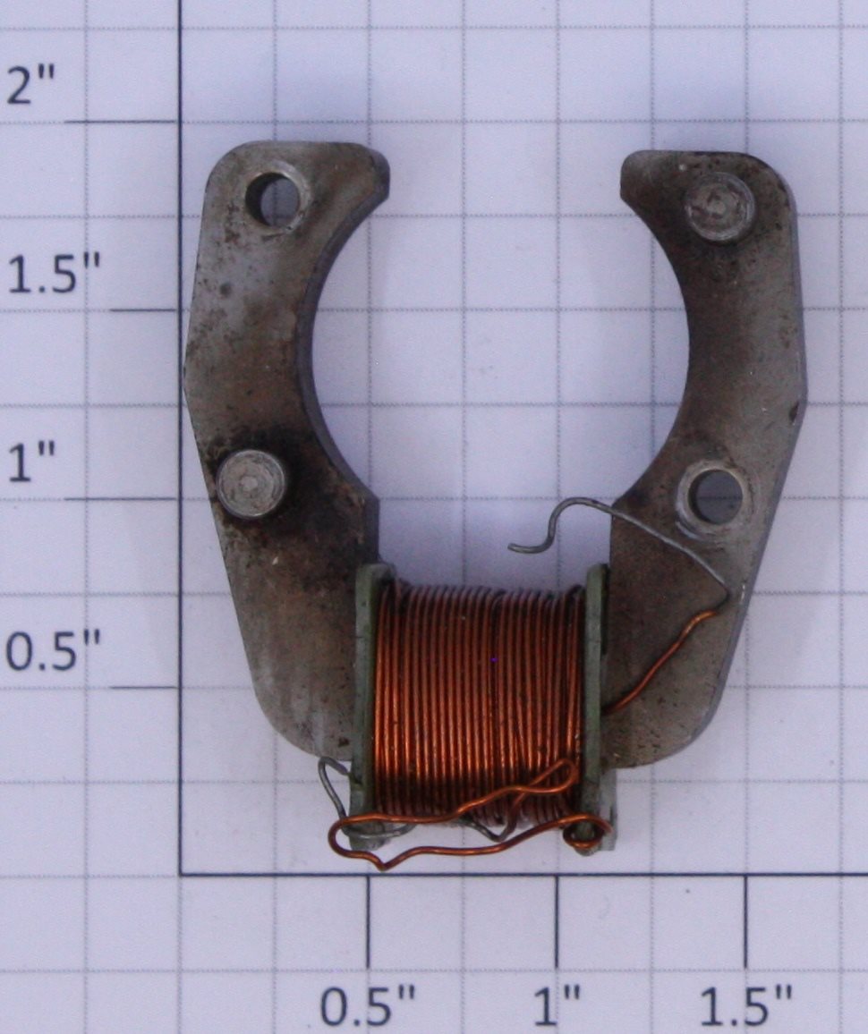 Lionel 41-28 O Gauge Field Coil Assembly