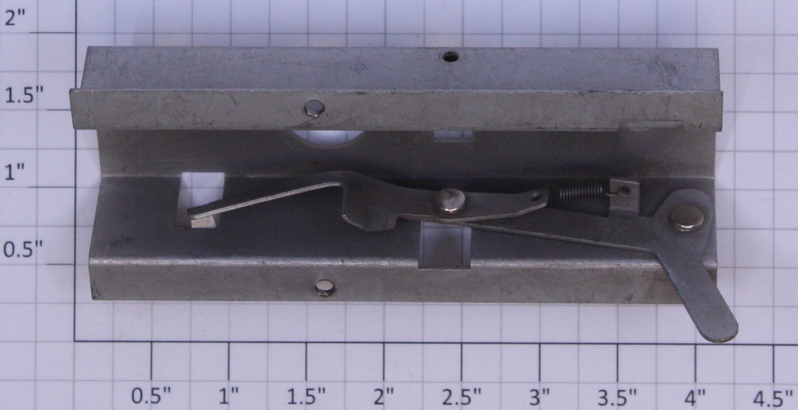 Lionel 3419-4X Helicopter Car and 3519 Satellite Car Trigger Mechanism - Damaged