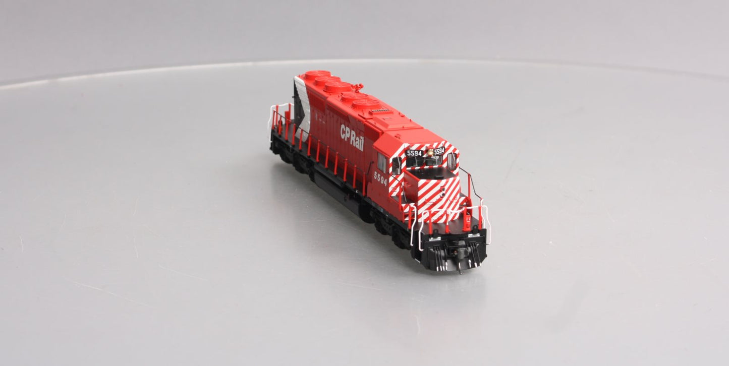 Bowser 24140 HO Canadian Pacific SD40-2 Diesel Locomotive #5594 w/DCC & Sound