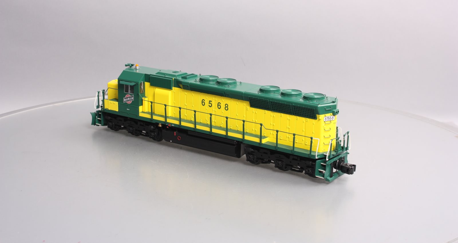 Lionel 6-85033 Chicago North Western Legacy SD45 Diesel Loco w/Bluetooth #6568
