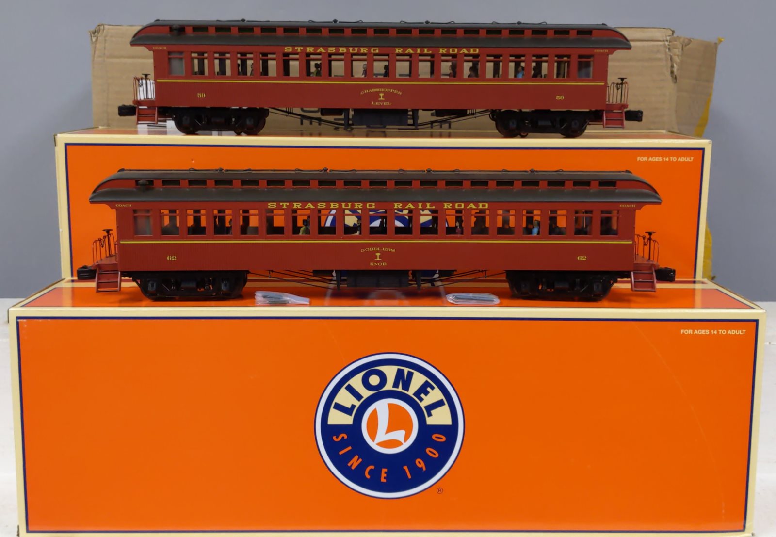 Lionel 2227030 O Strasburg Railroad Wood Coach #1 (Pack of 2)