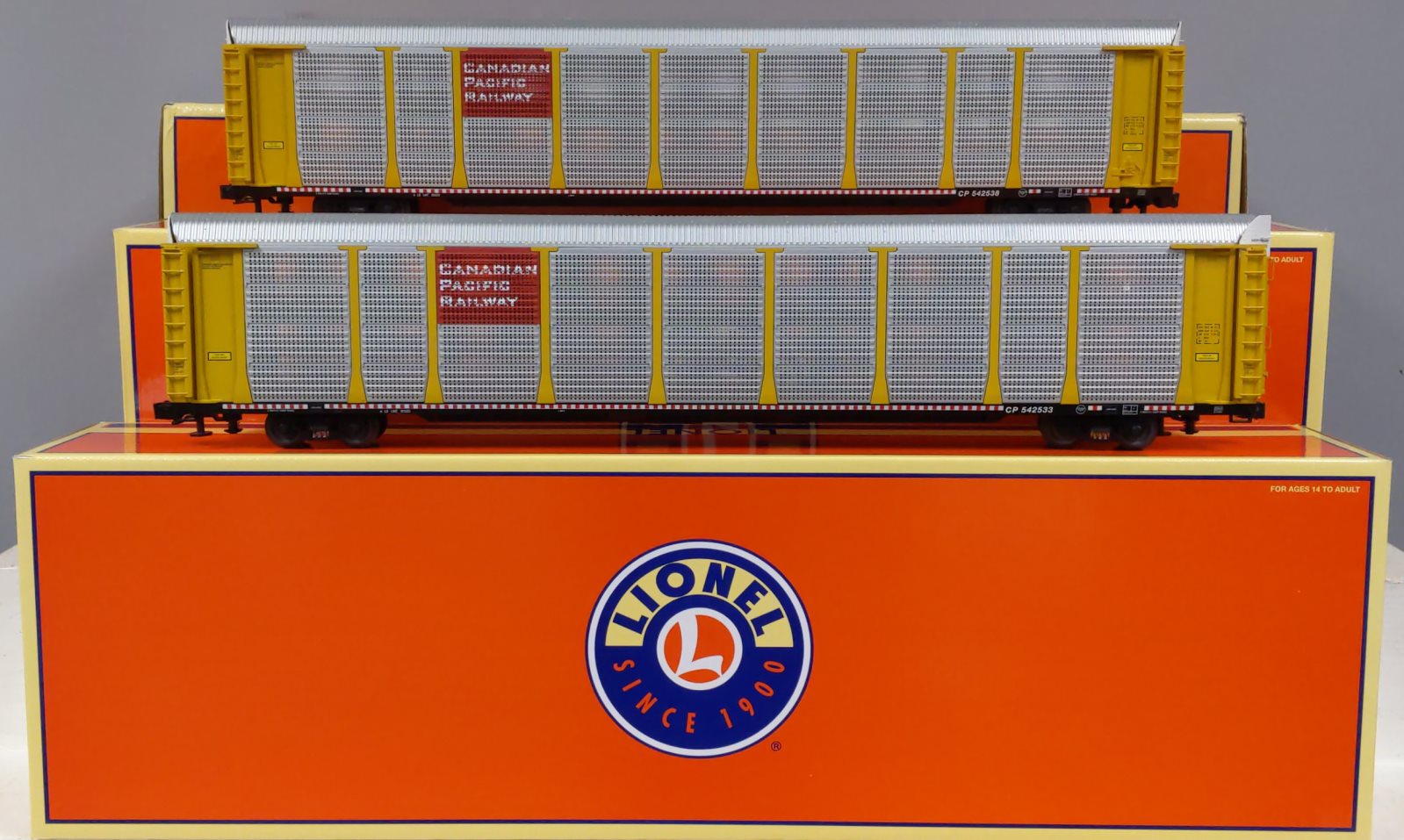 Lionel 6-29377 O Canadian Pacific Autorack Cars (Set of 2)