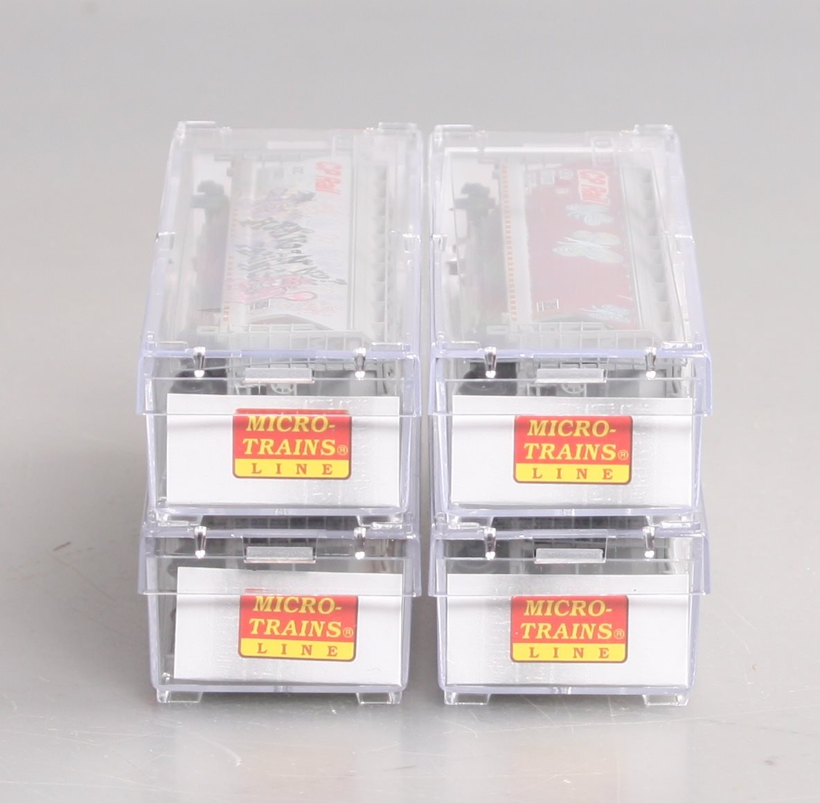 Micro-Trains 99305340 N SOO Line/CP Rail Weathered 3-Bay Cvd Hopper (Set of 4)