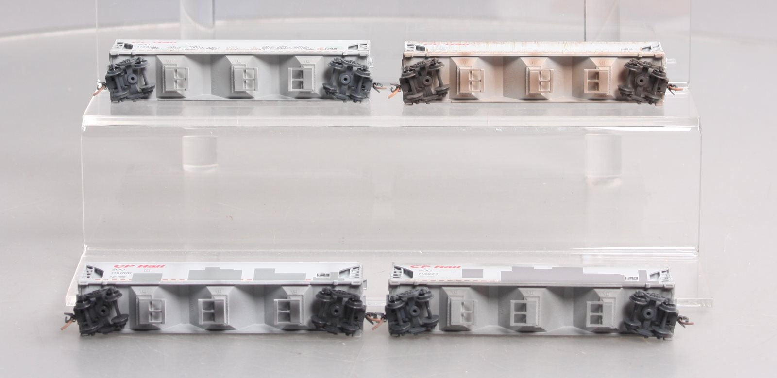 Micro-Trains 99305340 N SOO Line/CP Rail Weathered 3-Bay Cvd