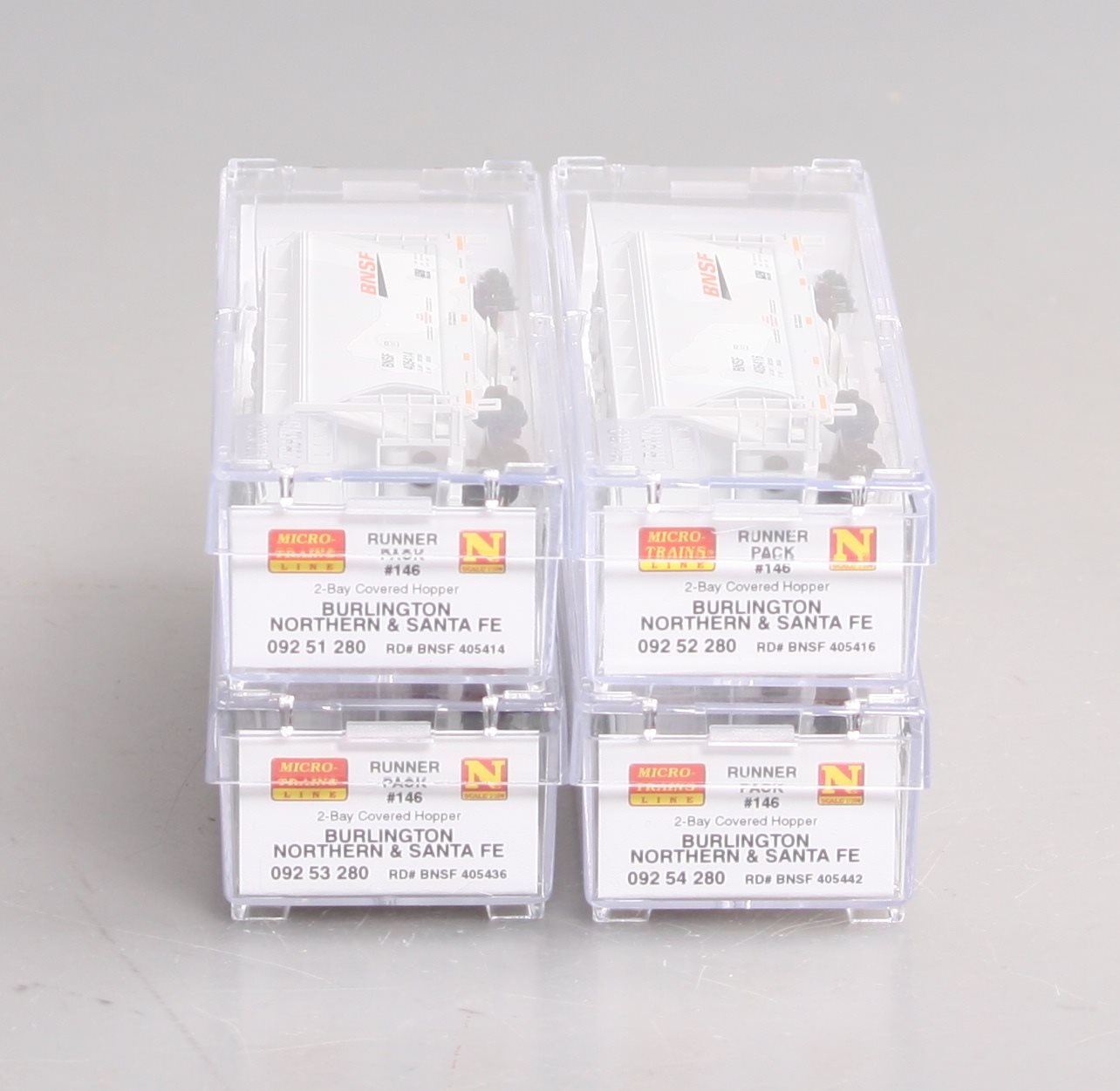 Micro-Trains 99300146 N BNSF 2-Bay ACF Centerflow Covered Hopper (Set of 4)