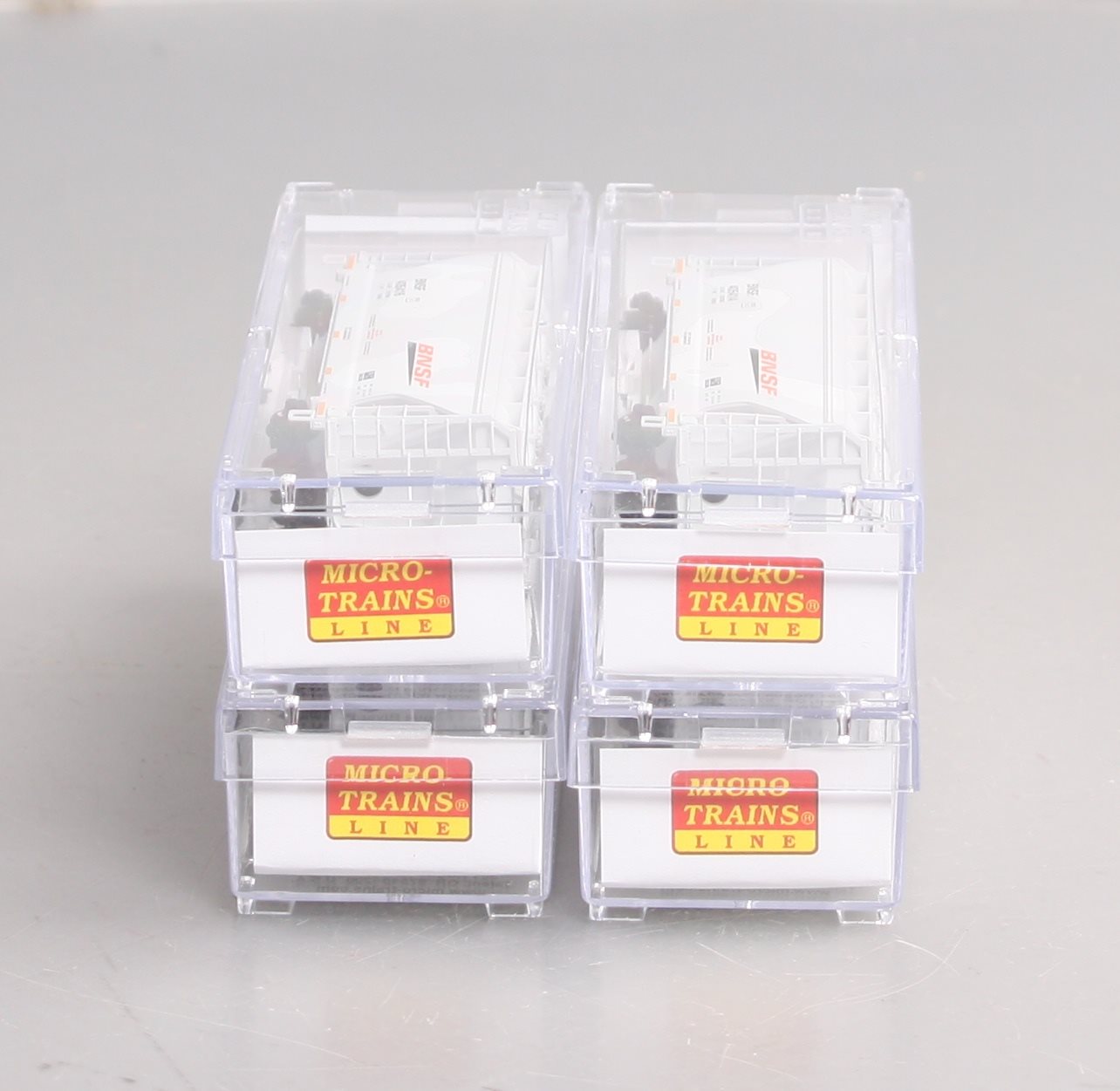 Micro-Trains 99300146 N BNSF 2-Bay ACF Centerflow Covered Hopper (Set of 4)