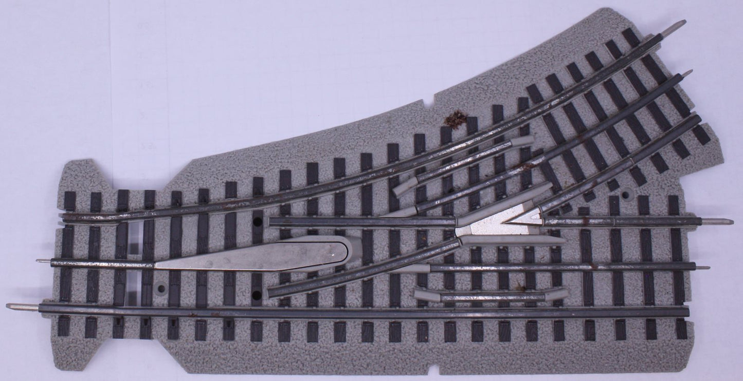 Lionel 12045-219 Left Hand Fastrack Remote Switch Base
