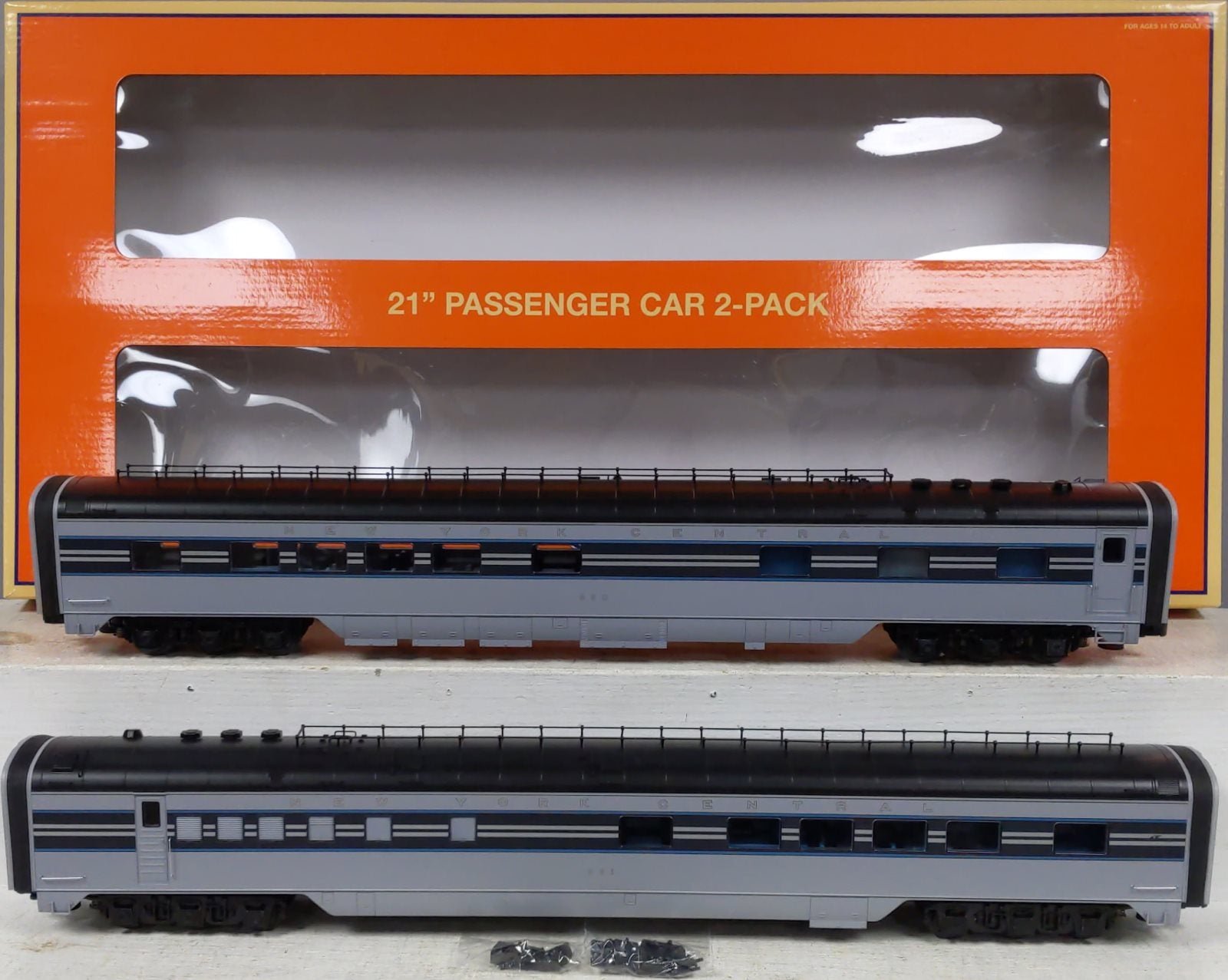 Lionel 2327330 O Gauge NYC 20th Century Limited 21'' StationSounds Diner Car Set