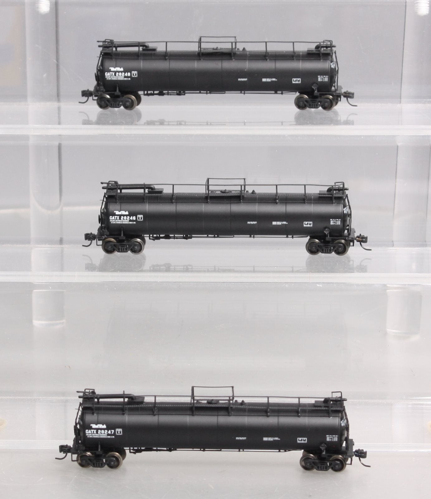 Athearn 14998 N GATX/Late Tank Train Intermediate (Set of 3)