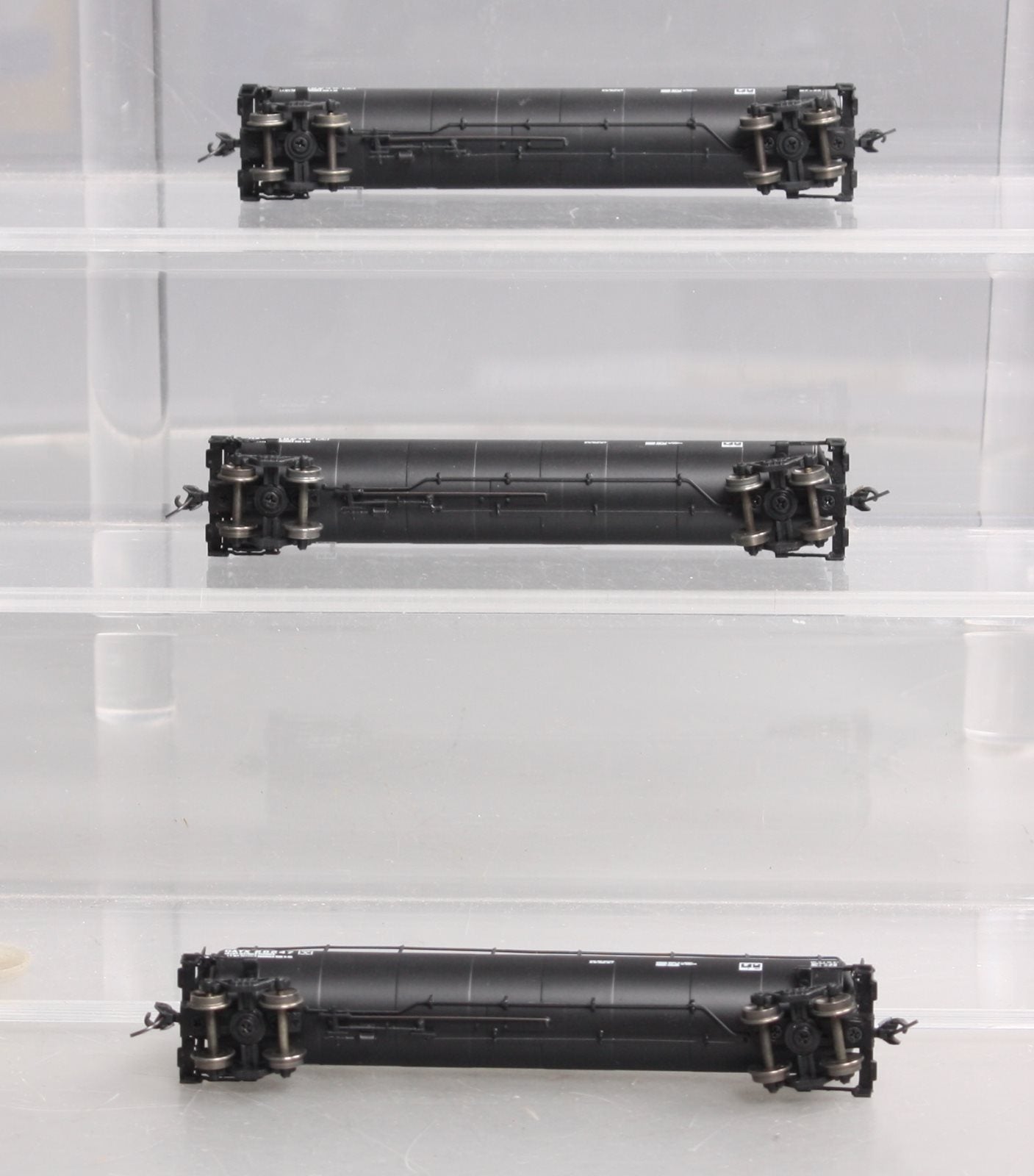 Athearn 14998 N GATX/Late Tank Train Intermediate (Set of 3)