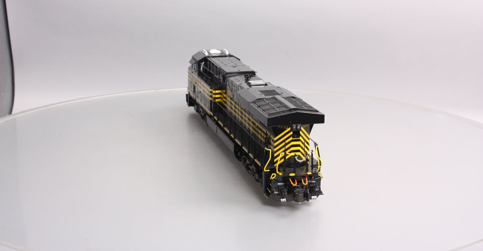 Lionel 6-38954 O NS Heritage Nickel Plate ES44AC Diesel Engine #8100 w LEGACY LN