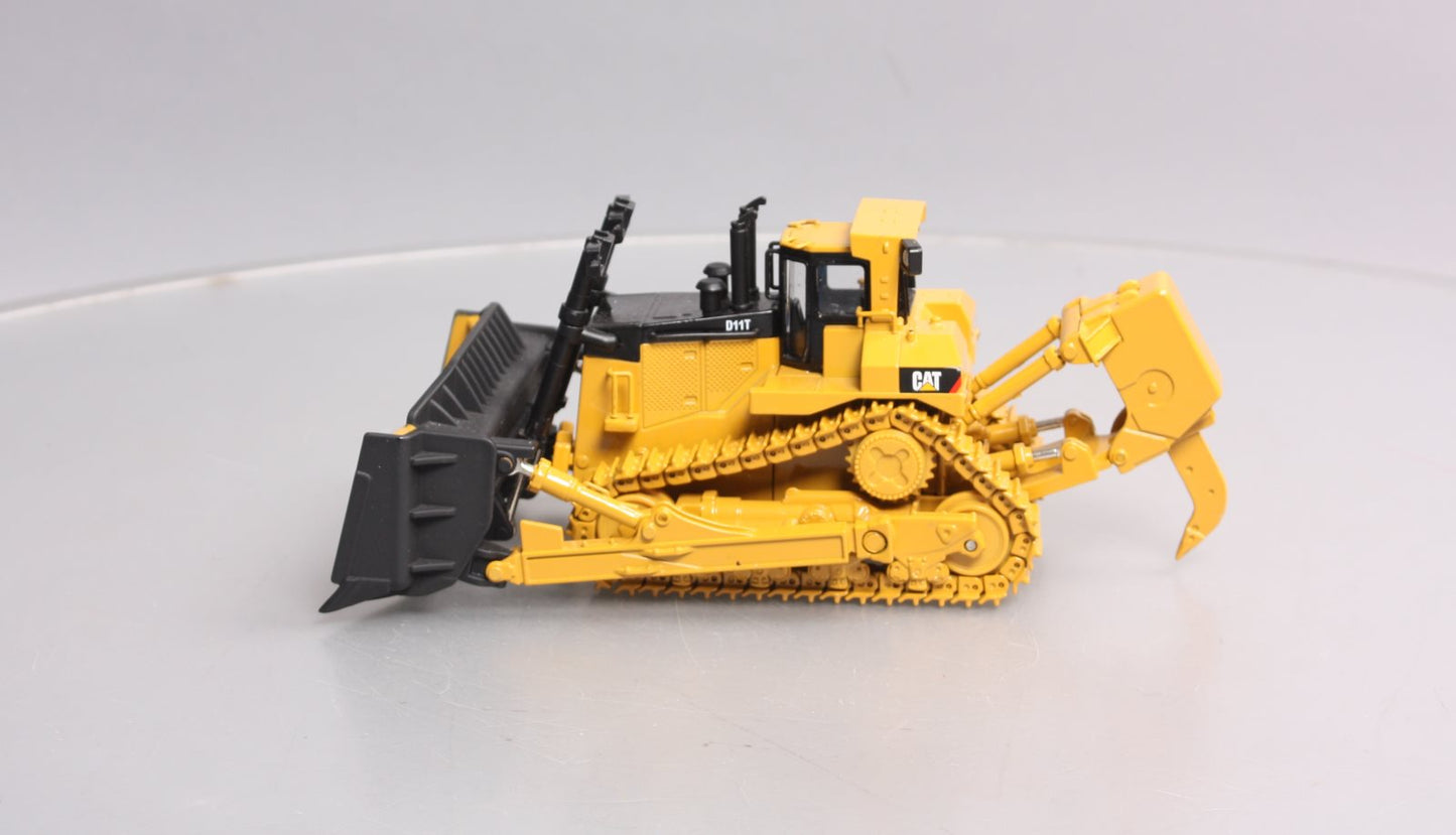 Norscot 55212 1:50 Caterpillar D11T Assembled Track-Type Tractor