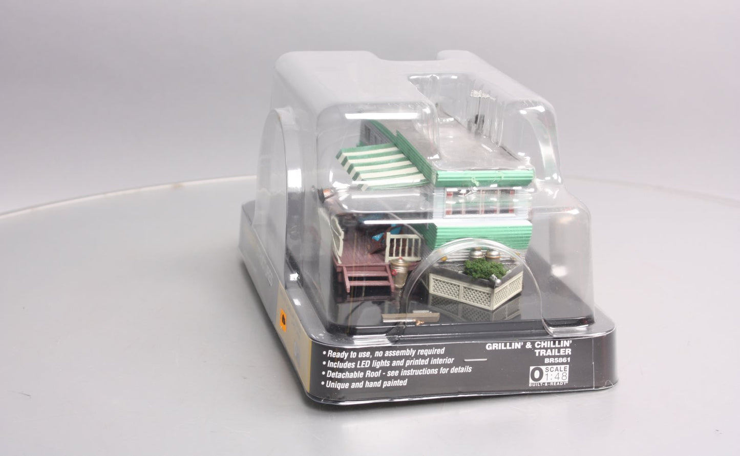 Woodland Scenics BR5861 O Built-&-Ready Grillin' & Chillin' Trailer