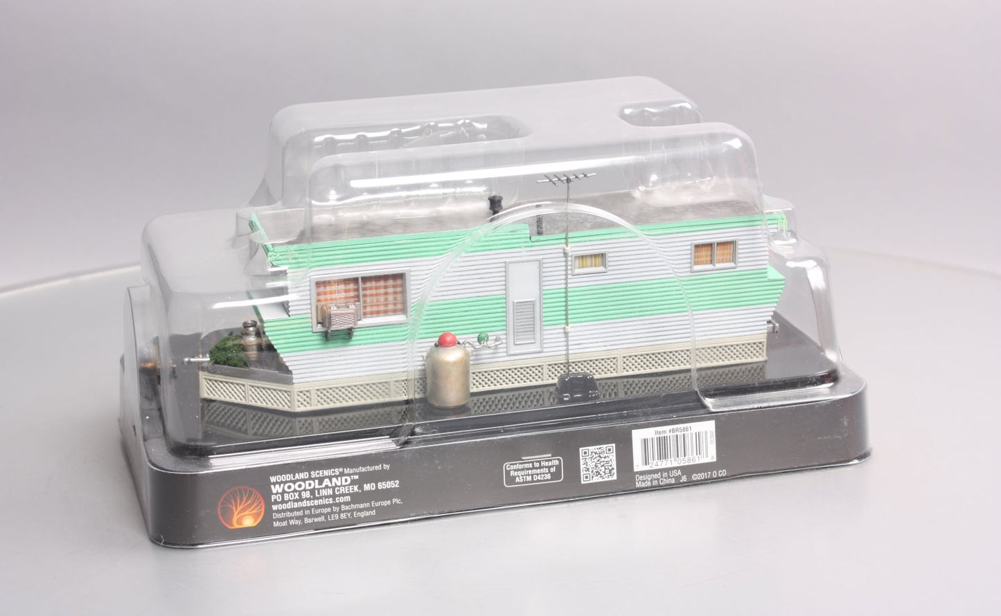 Woodland Scenics BR5861 O Built-&-Ready Grillin' & Chillin' Trailer