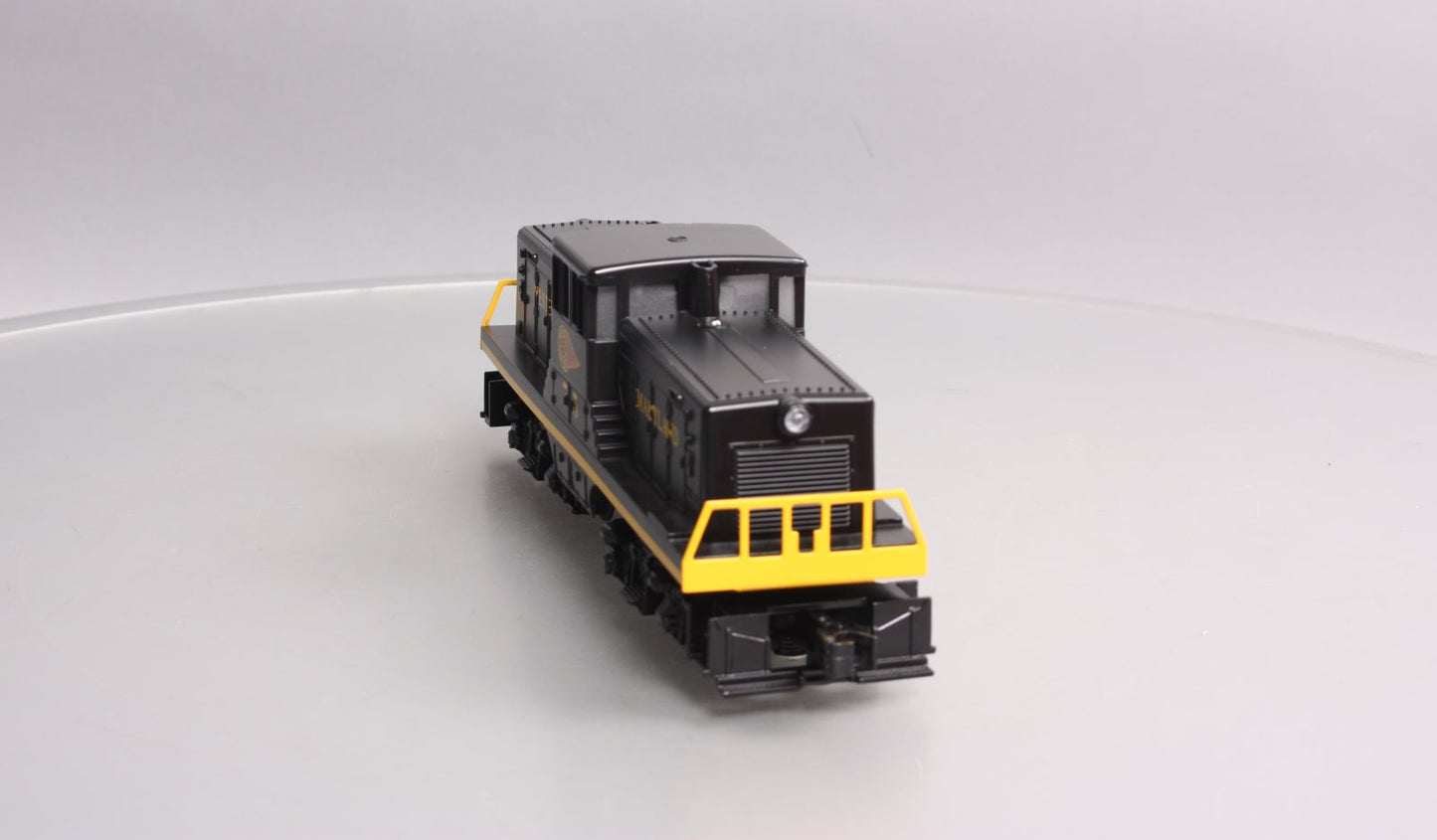 Williams 22110 Western Maryland 44 Ton Powered Diesel Locomotive