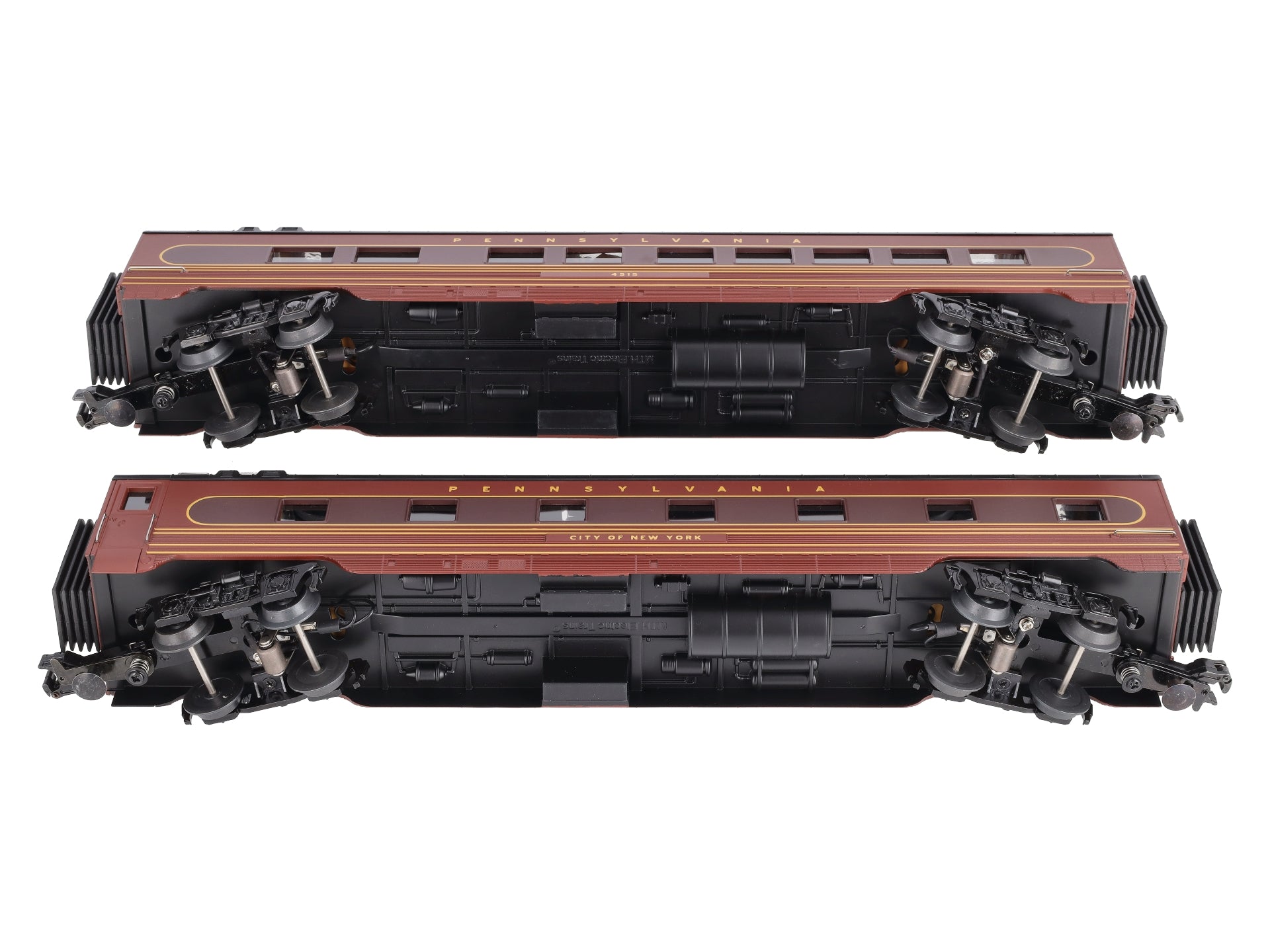 MTH 30-68091 O Pennsylvania 60' Streamlined Sleeper/Diner Set (Set of 2)