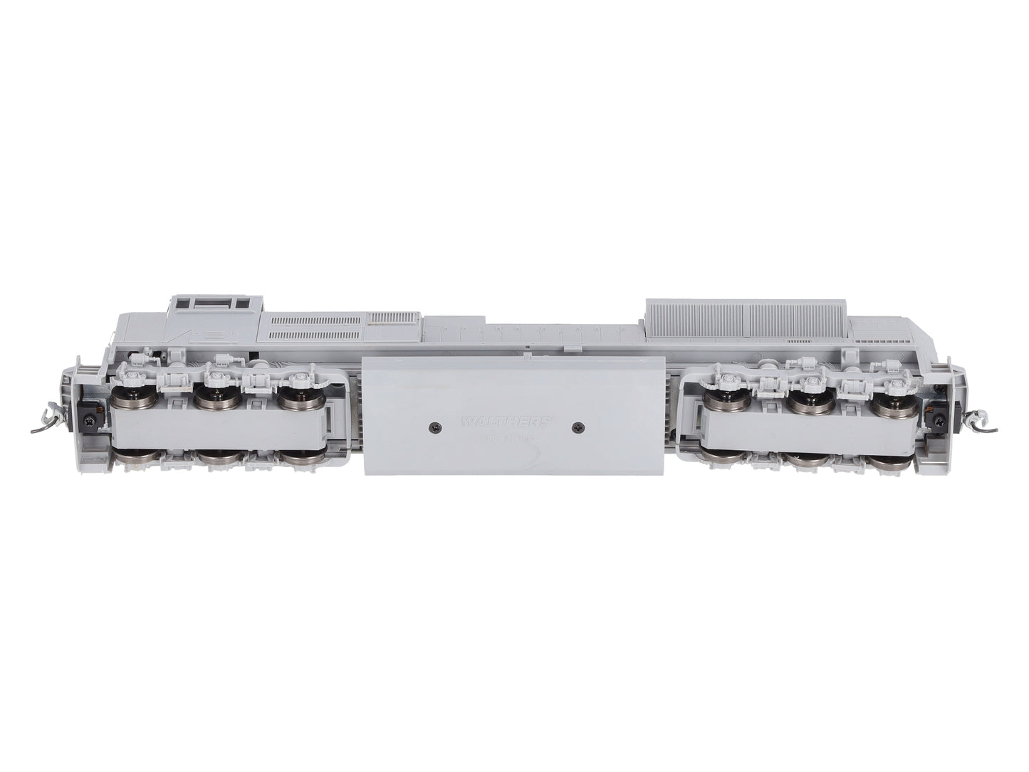 Walthers 910-9800 HO Undecorated EMD SD70ACe Diesel Loco (Low Headlight)
