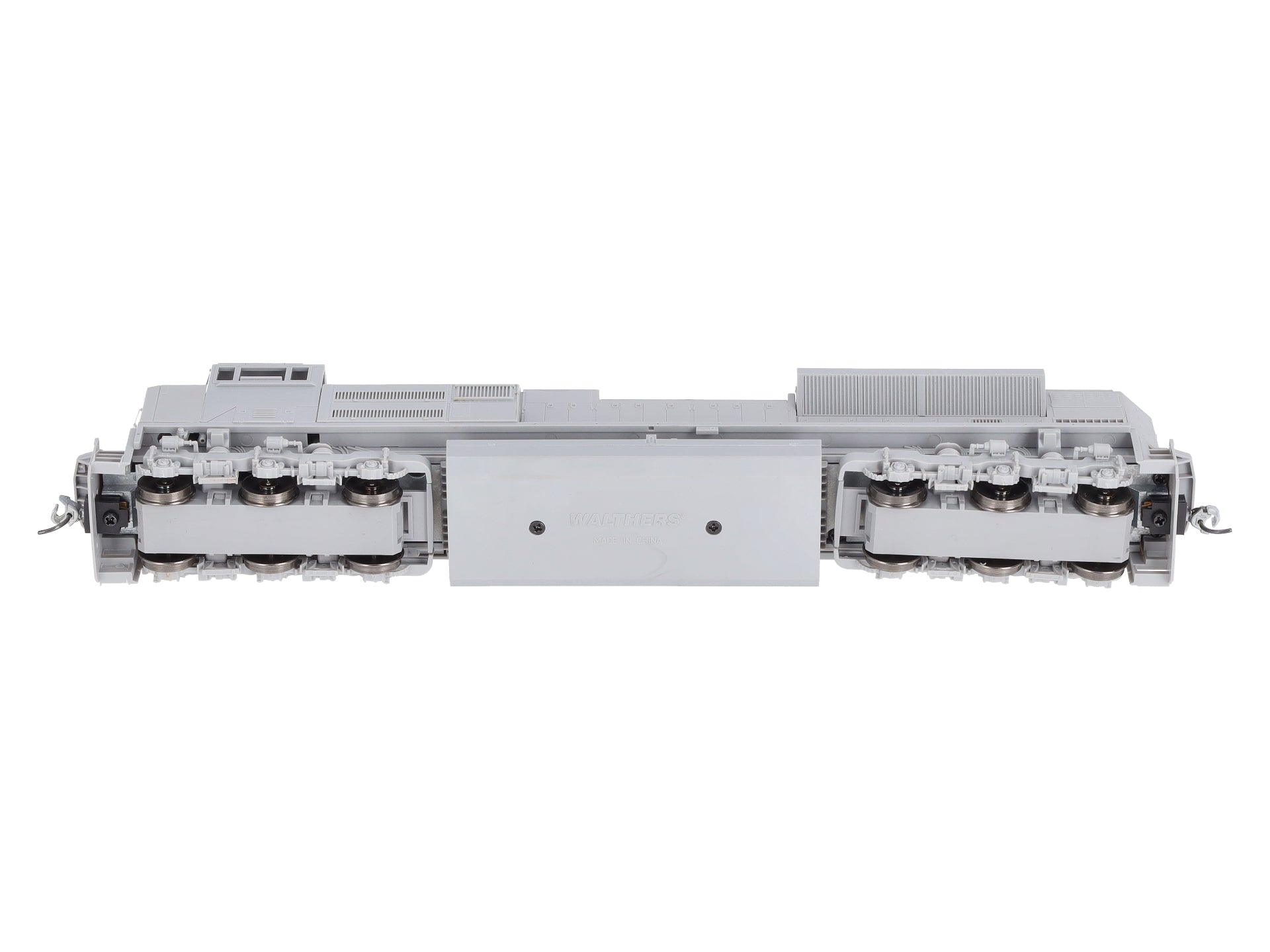 Walthers 910-9800 HO Undecorated EMD SD70ACe Diesel Loco (Low Headlight)