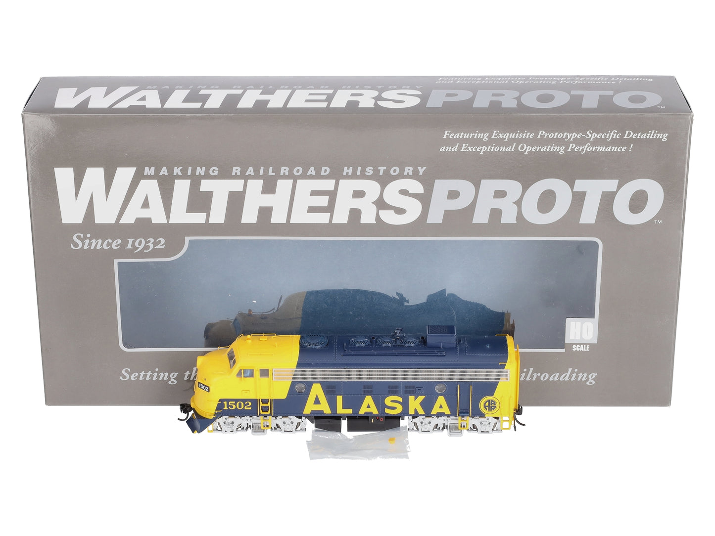 Walthers 920-47711 HO Alaska EMD F7A w/48" Dynamic Fan-Standard DC #1502