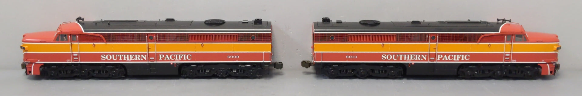 Lionel 6-34564 Southern Pacific Alco PA AA Diesel Locomotive #9