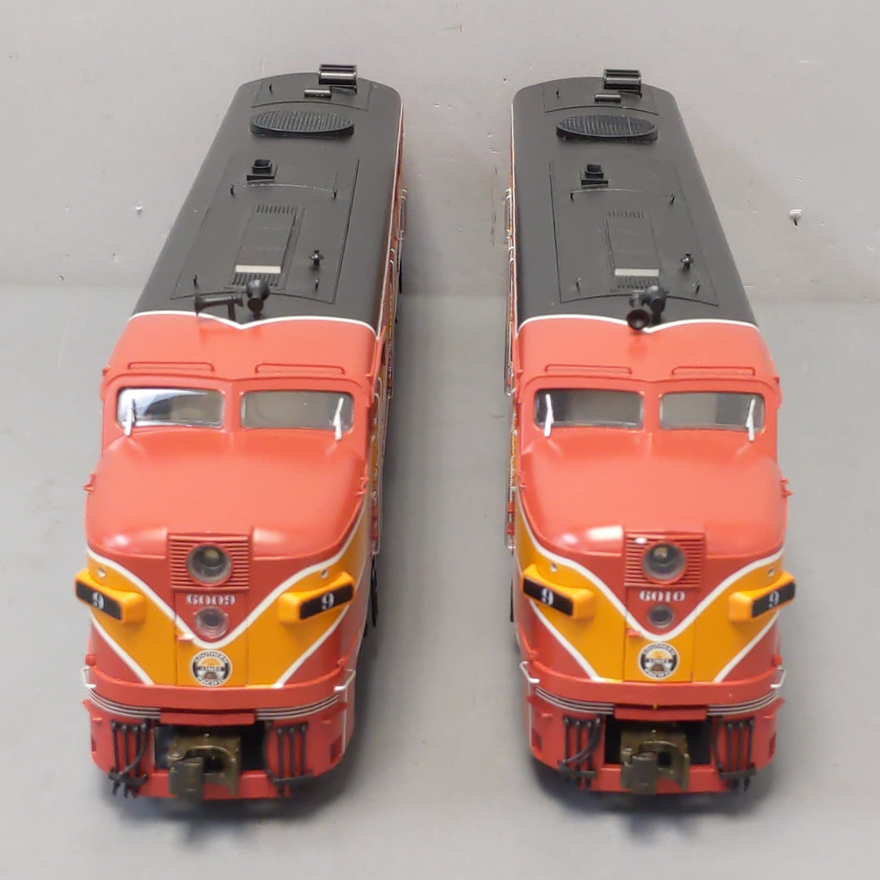 Lionel 6-34564 Southern Pacific Alco PA AA Diesel Locomotive #9