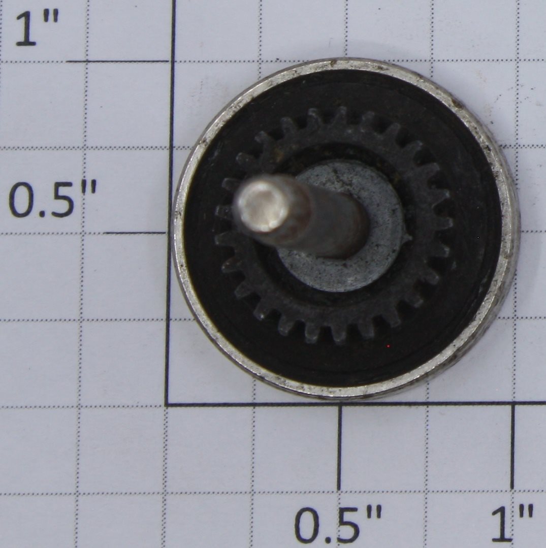 Lionel 2332-131 Center Gear Wheel with Axle