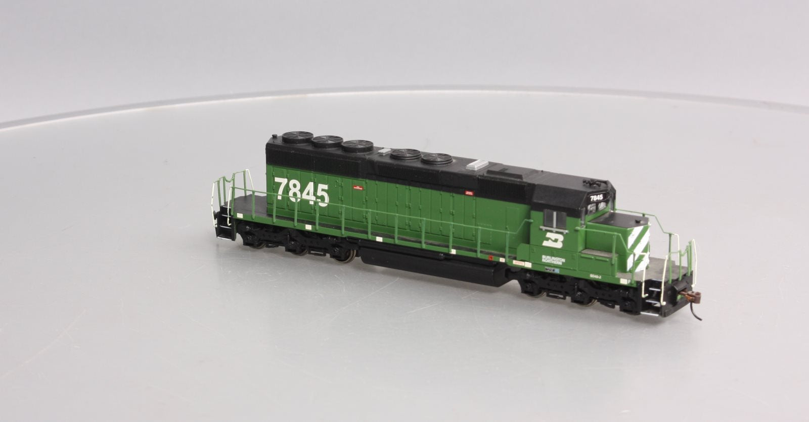 Bachmann 60905 HO Scale BN SD40-2 Diesel Locomotive w/DCC