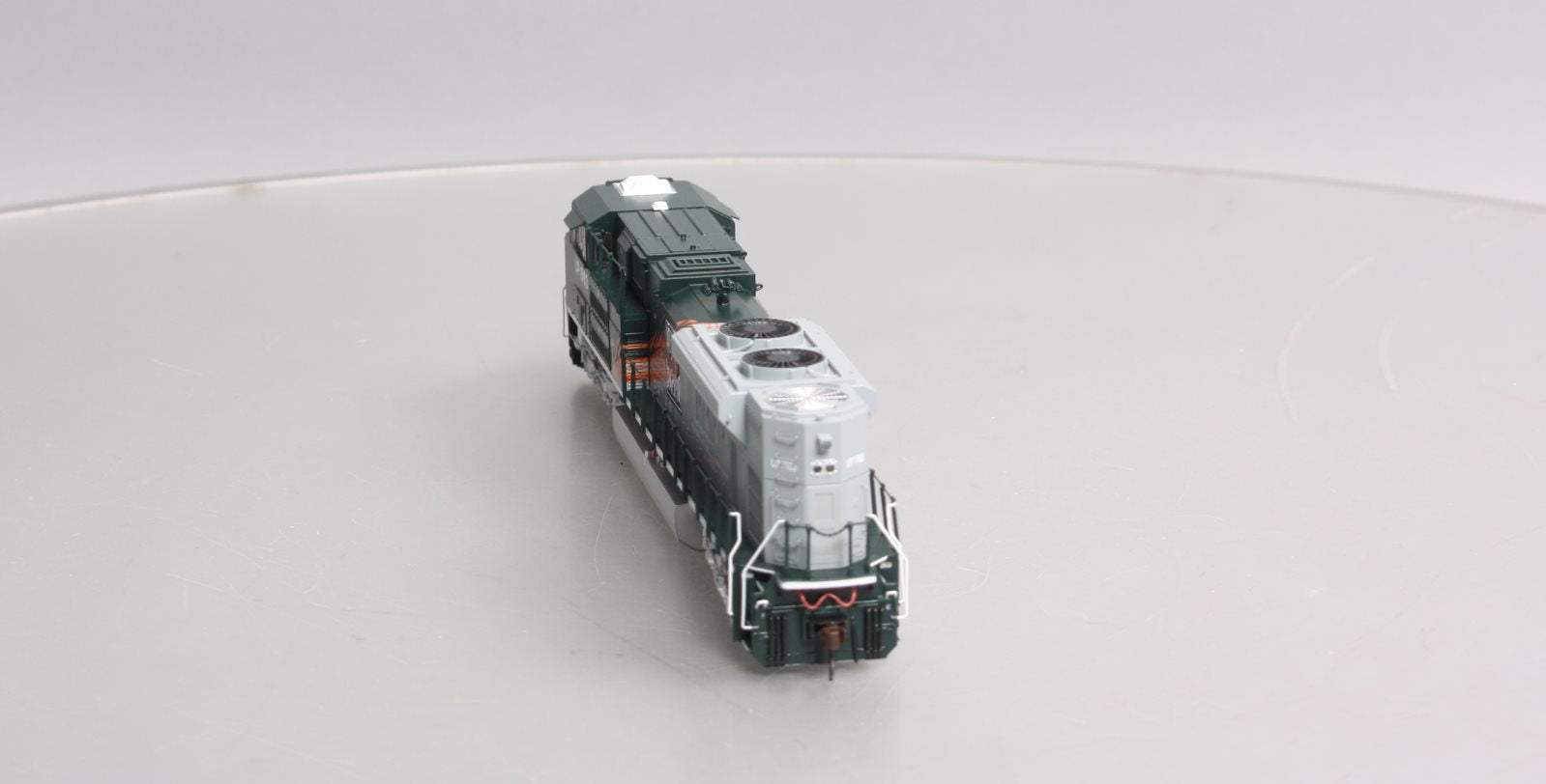 MTH 80-2008-0 HO Scale Western Pacific SD70ACe Diesel Engine #1983 (DCC Ready)
