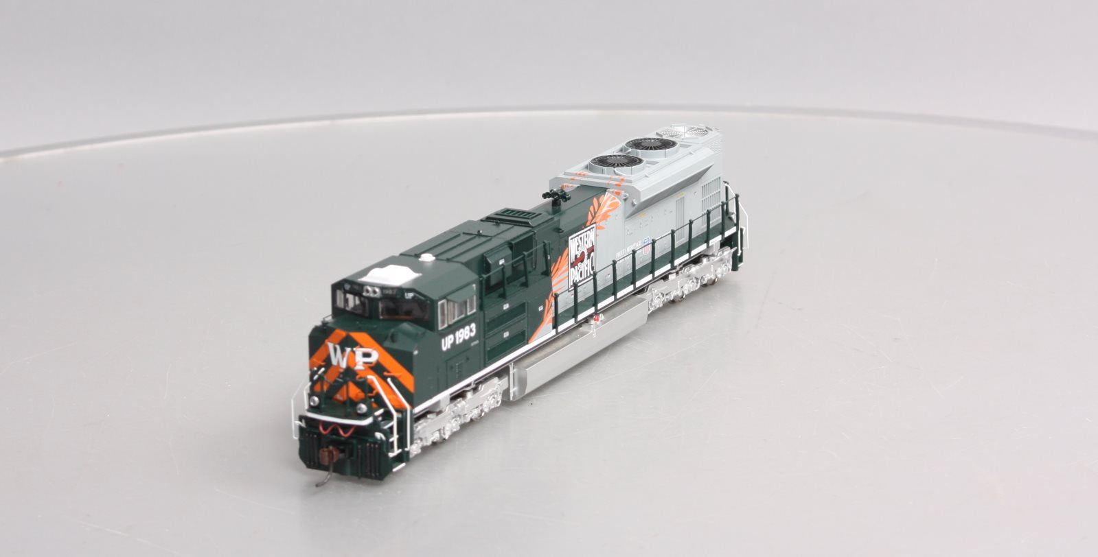 MTH 80-2008-0 HO Scale Western Pacific SD70ACe Diesel Engine #1983 (DCC Ready)