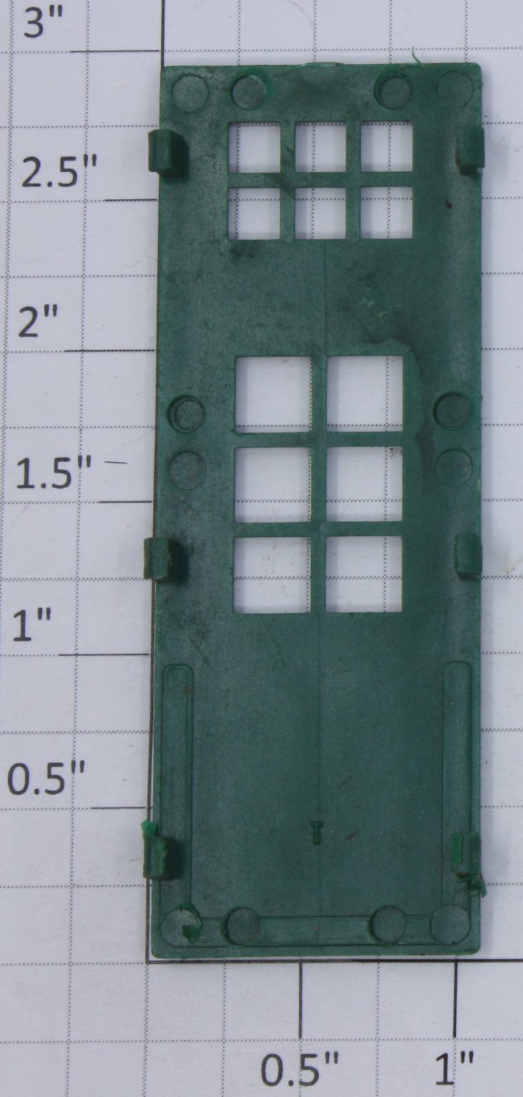Lionel 132-13 Tall Green Door