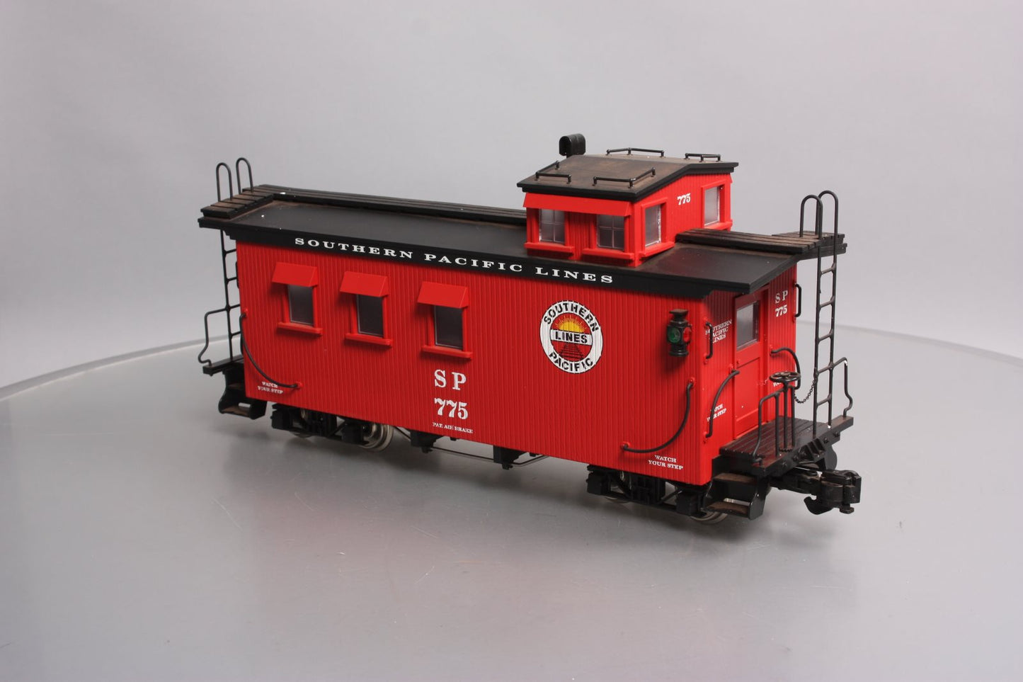 USA Trains 12019 G Southern Pacific Wood Side Caboose #775 (Metal Wheels)