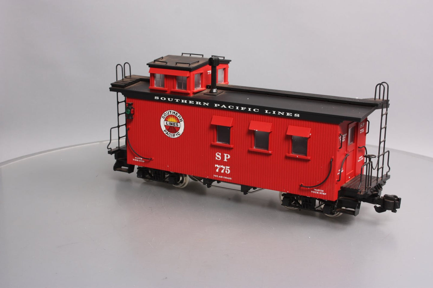 USA Trains 12019 G Southern Pacific Wood Side Caboose #775 (Metal Wheels)