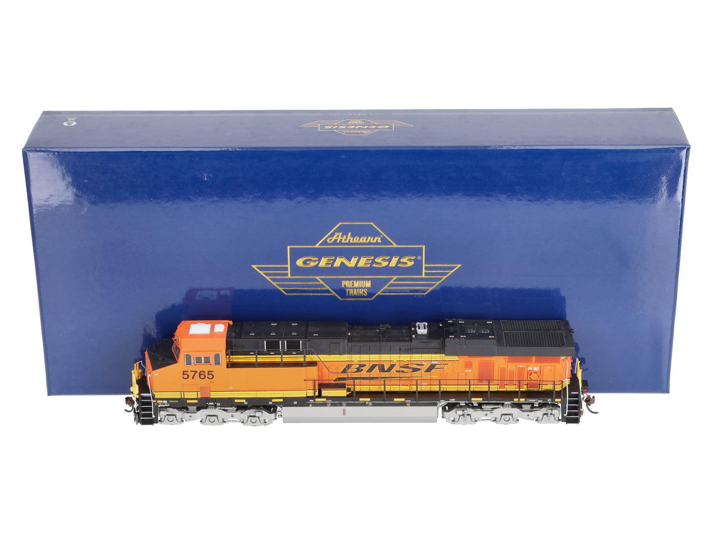 Athearn G69789 HO BNSF Railway ES44AC Diesel Locomotive with DCC & Sound #5765