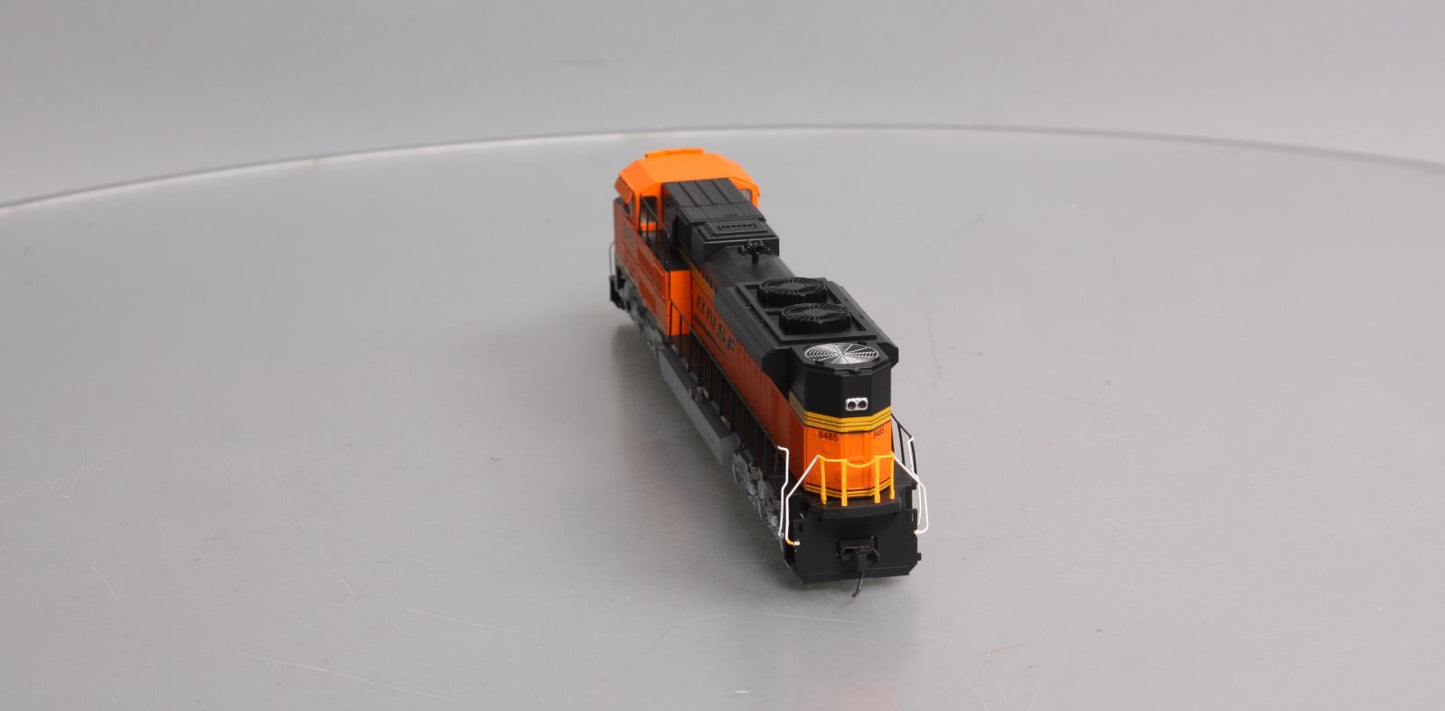 Walthers 910-9828 HO Burlington Northern Santa Fe EMD SD70ACe Diesel Loco #8485