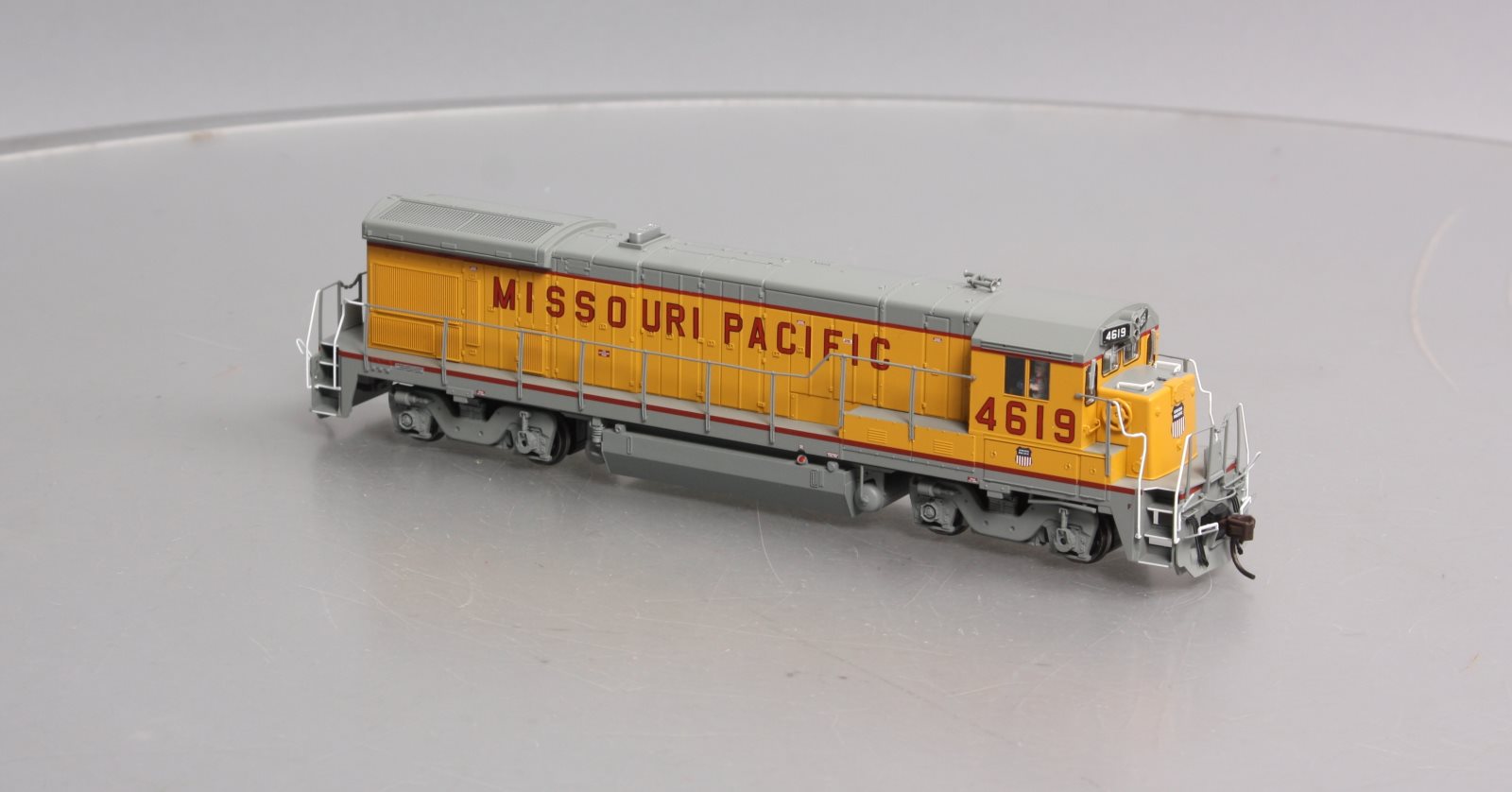 Atlas 10002057 HO Missouri Pacific GE B23-7 Phase 1 Low-Nose Diesel Engine #4619