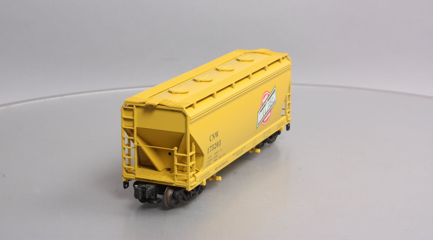 K-Line K6242-1311 C&NW 2 Bay Center Flow Modern Hopper #175203 LN/Box
