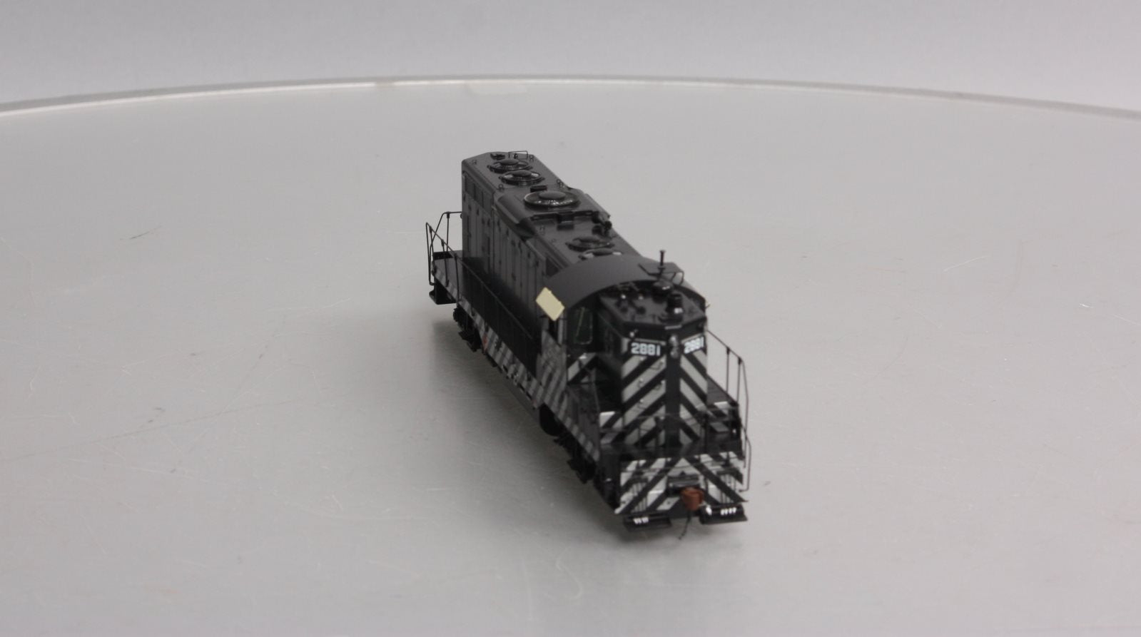 Athearn G62634 HO Santa Fe GP7 Dual Service with DCC & Sound Zebra #2881