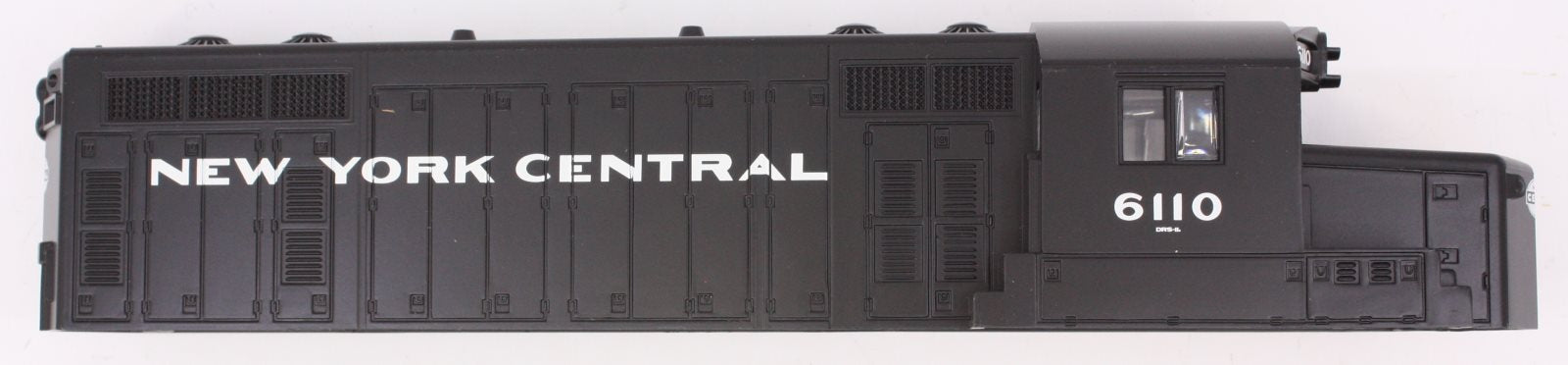 Lionel 28866-2 NYC GP-20 Diesel Locomotive Shell without Figures #6110