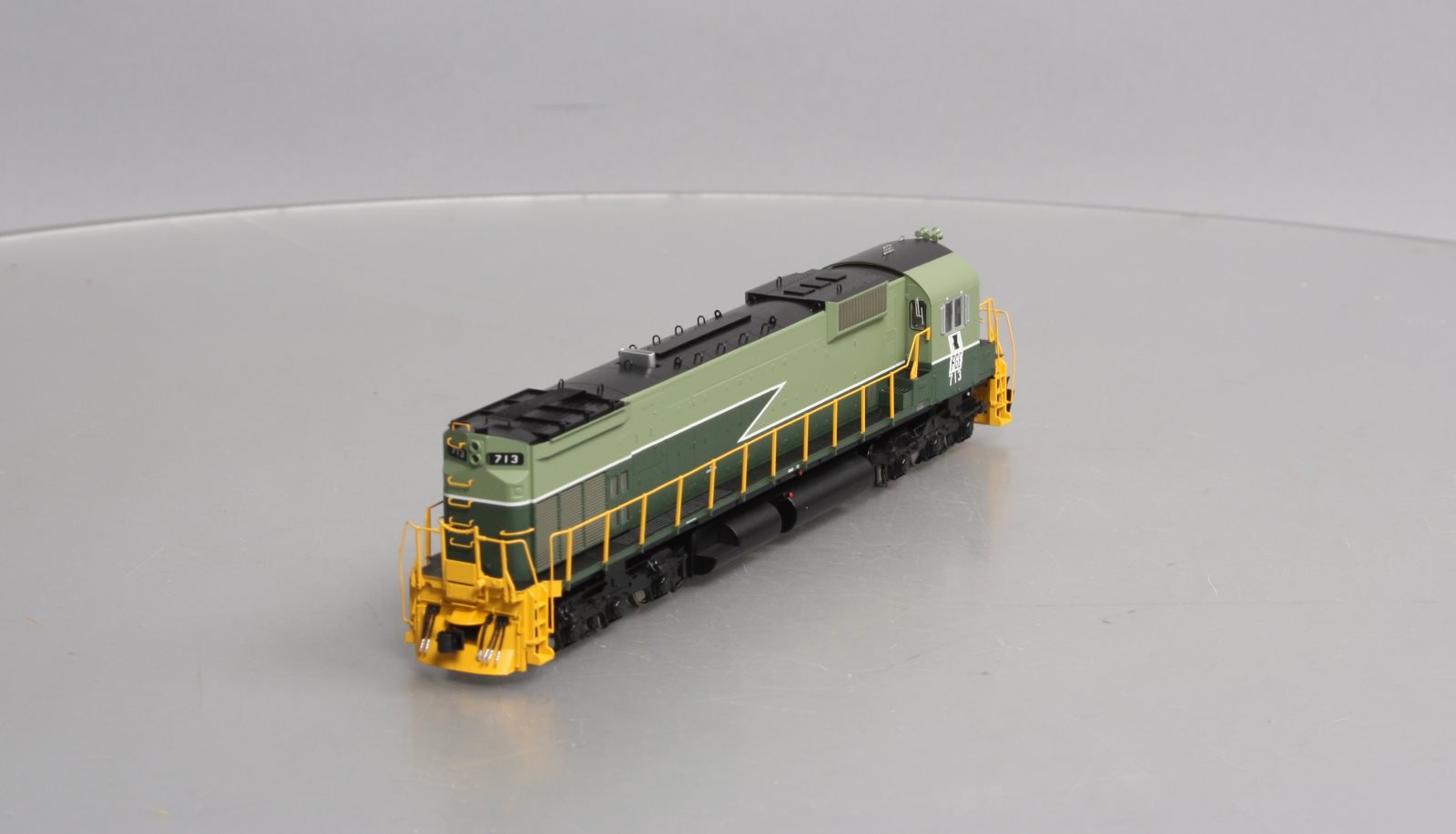 Bowser 24852 HO Pacific Great Eastern MLW M630 Diesel Locomotive w/Sound #713