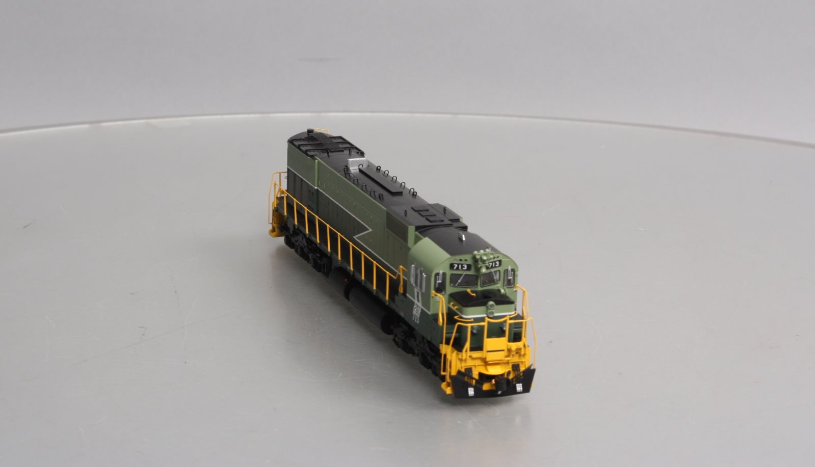 Bowser 24852 HO Pacific Great Eastern MLW M630 Diesel Locomotive w/Sound #713
