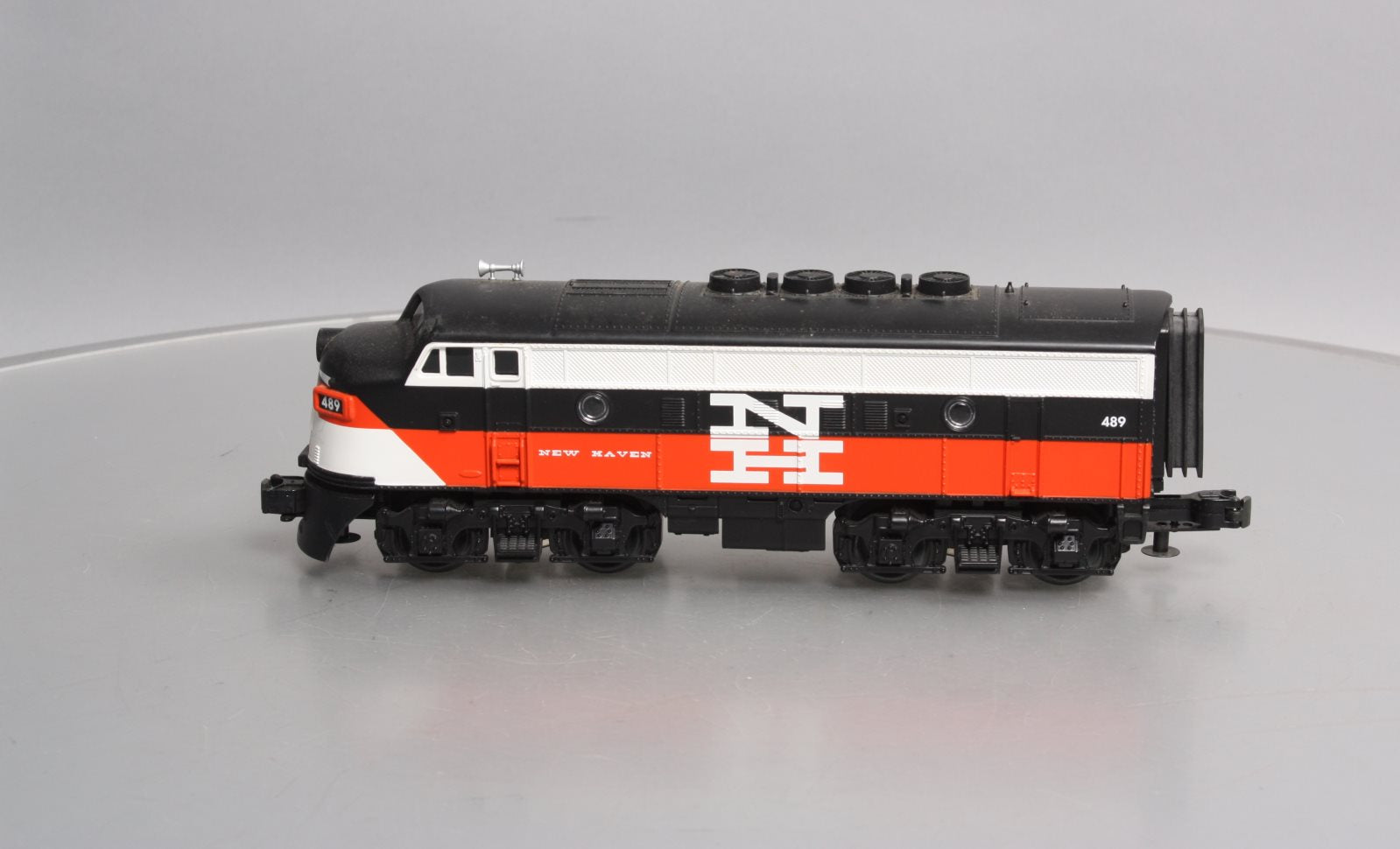 MTH 33-2013-3 O Scale New Haven F-3 A Non-Powered Diesel Engine #489