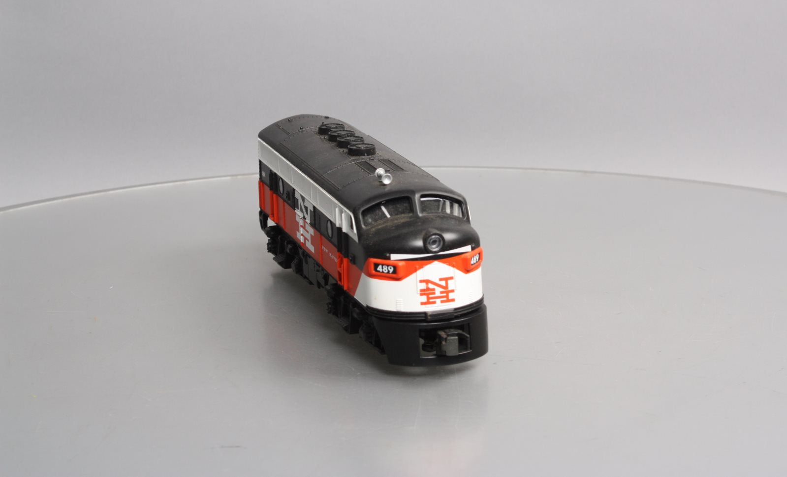MTH 33-2013-3 O Scale New Haven F-3 A Non-Powered Diesel Engine #489