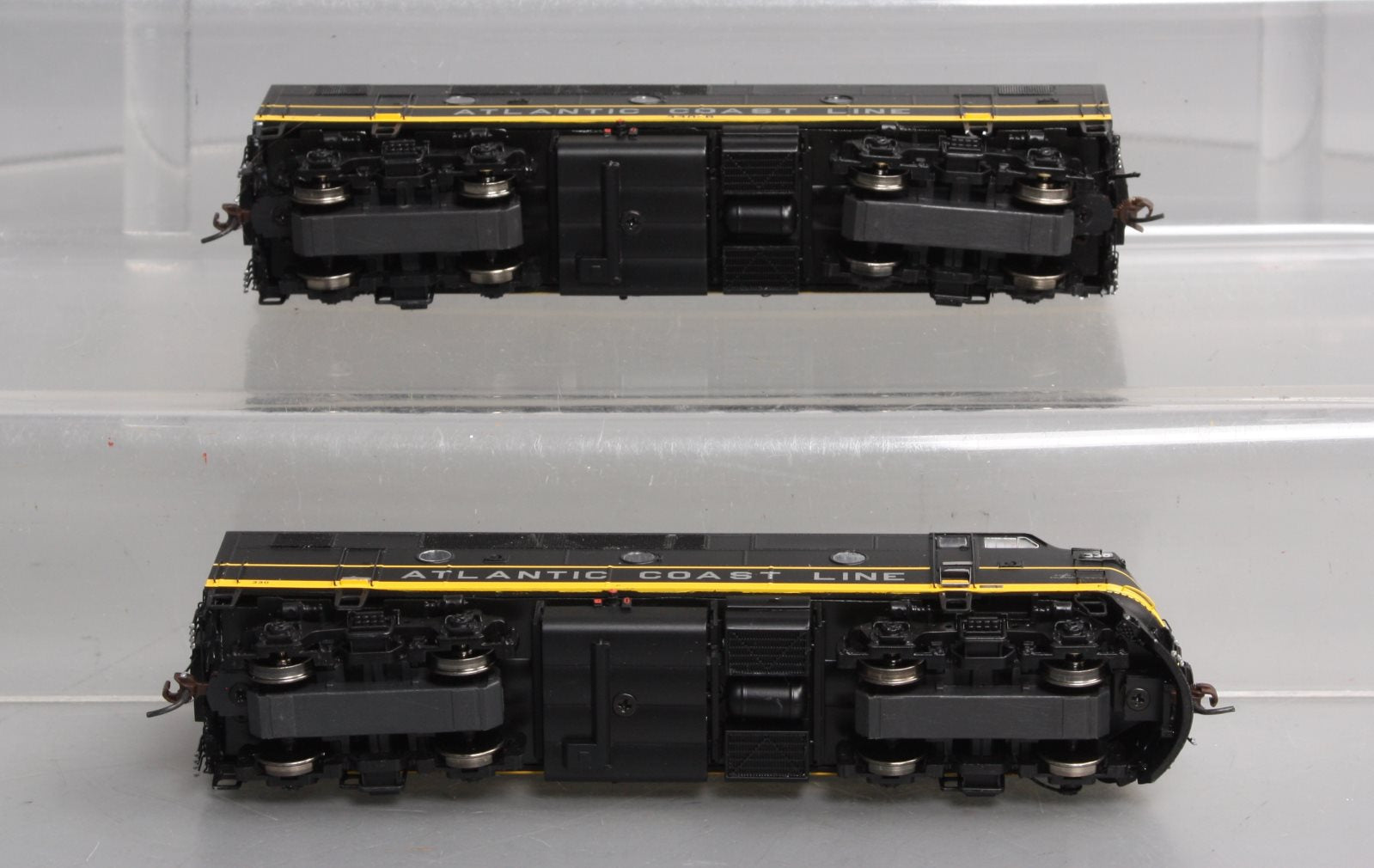 Athearn G22301 HO ACL F2A/B Diesel Locomotive w/DCC & Sound (Set of 2)