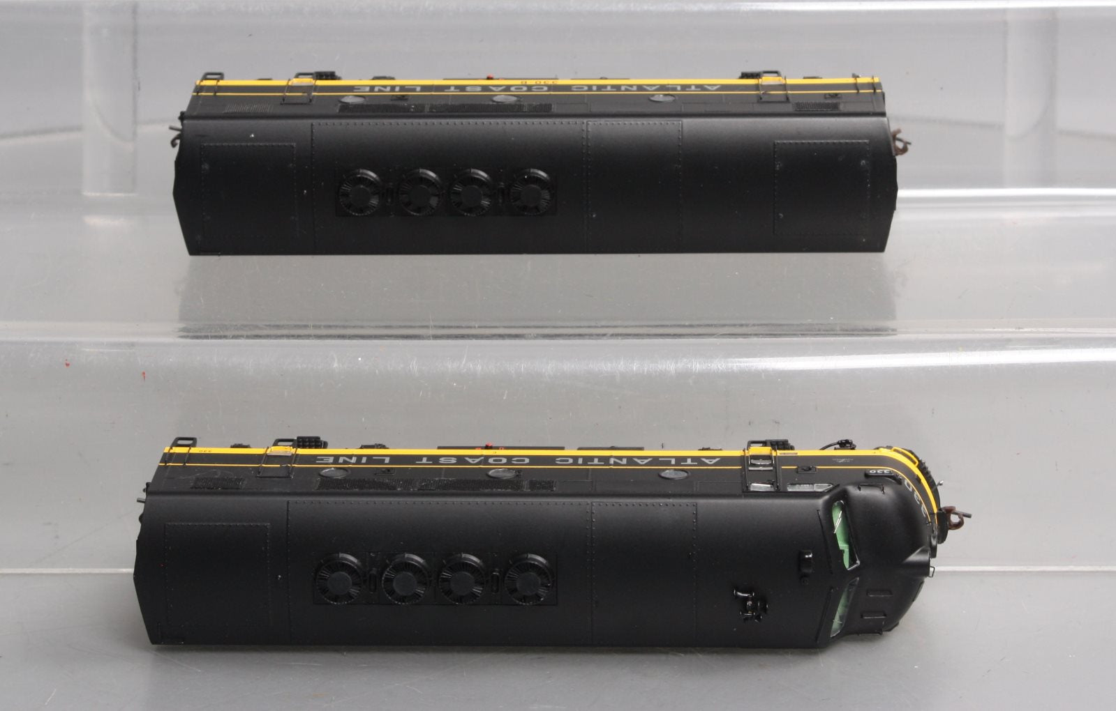 Athearn G22301 HO ACL F2A/B Diesel Locomotive w/DCC & Sound (Set of 2)